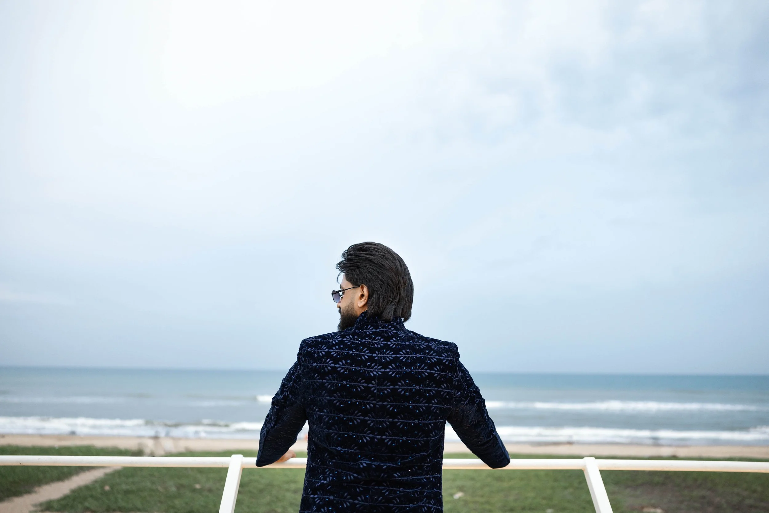 RAVI9909.jpg