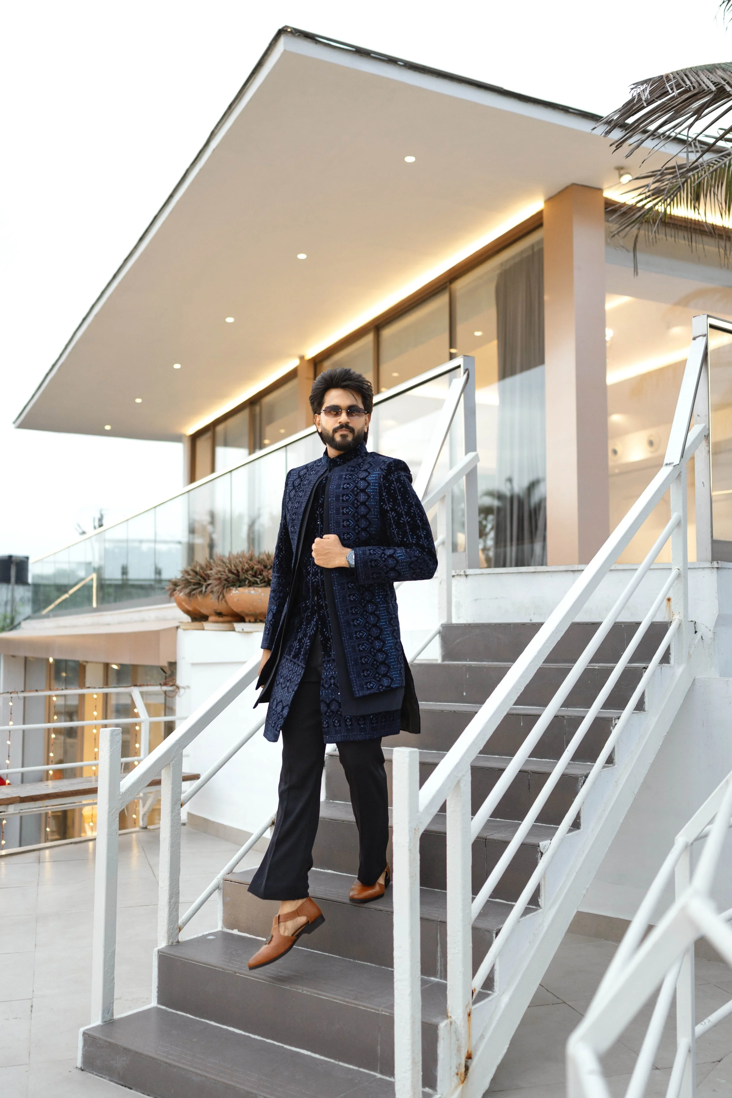 RAVI9891.jpg