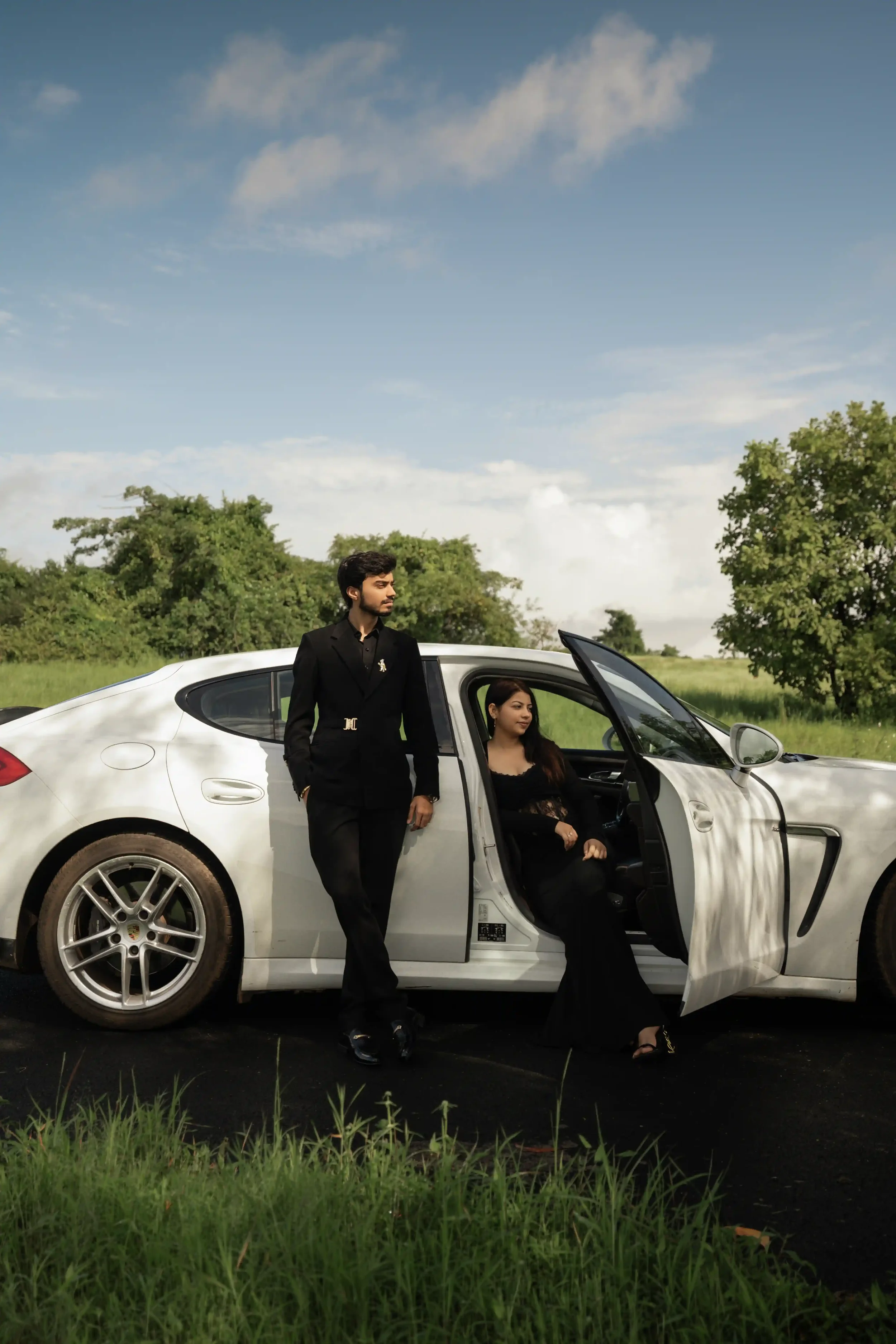 RAVI6148 copy 2.webp