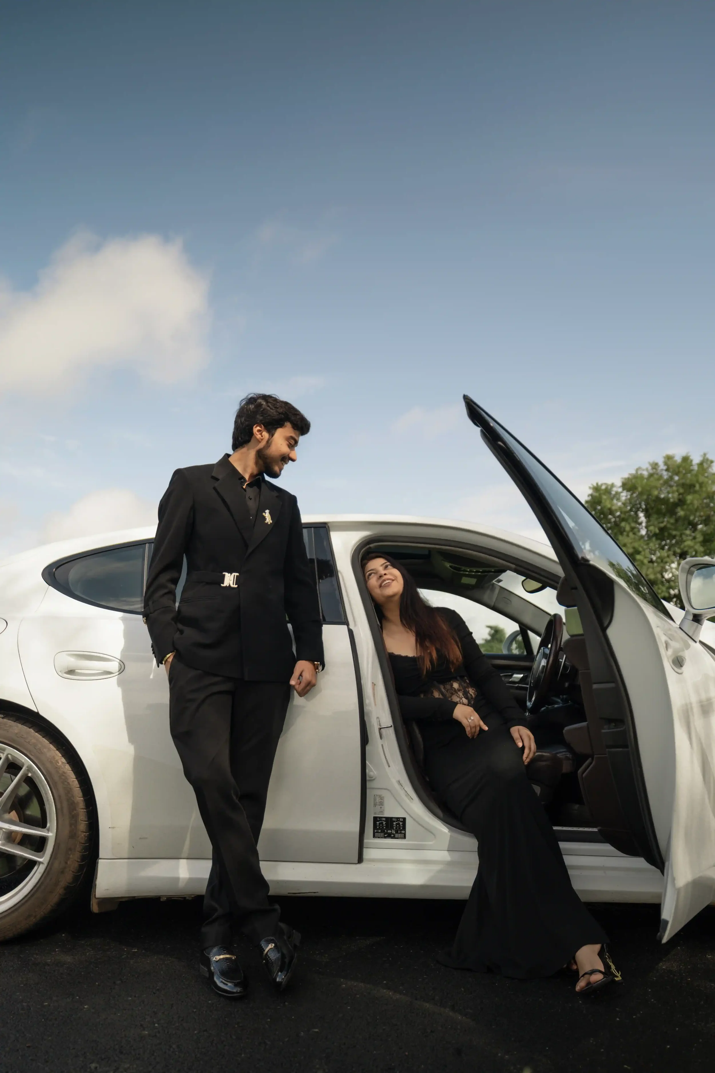 RAVI6162 copy 2.webp