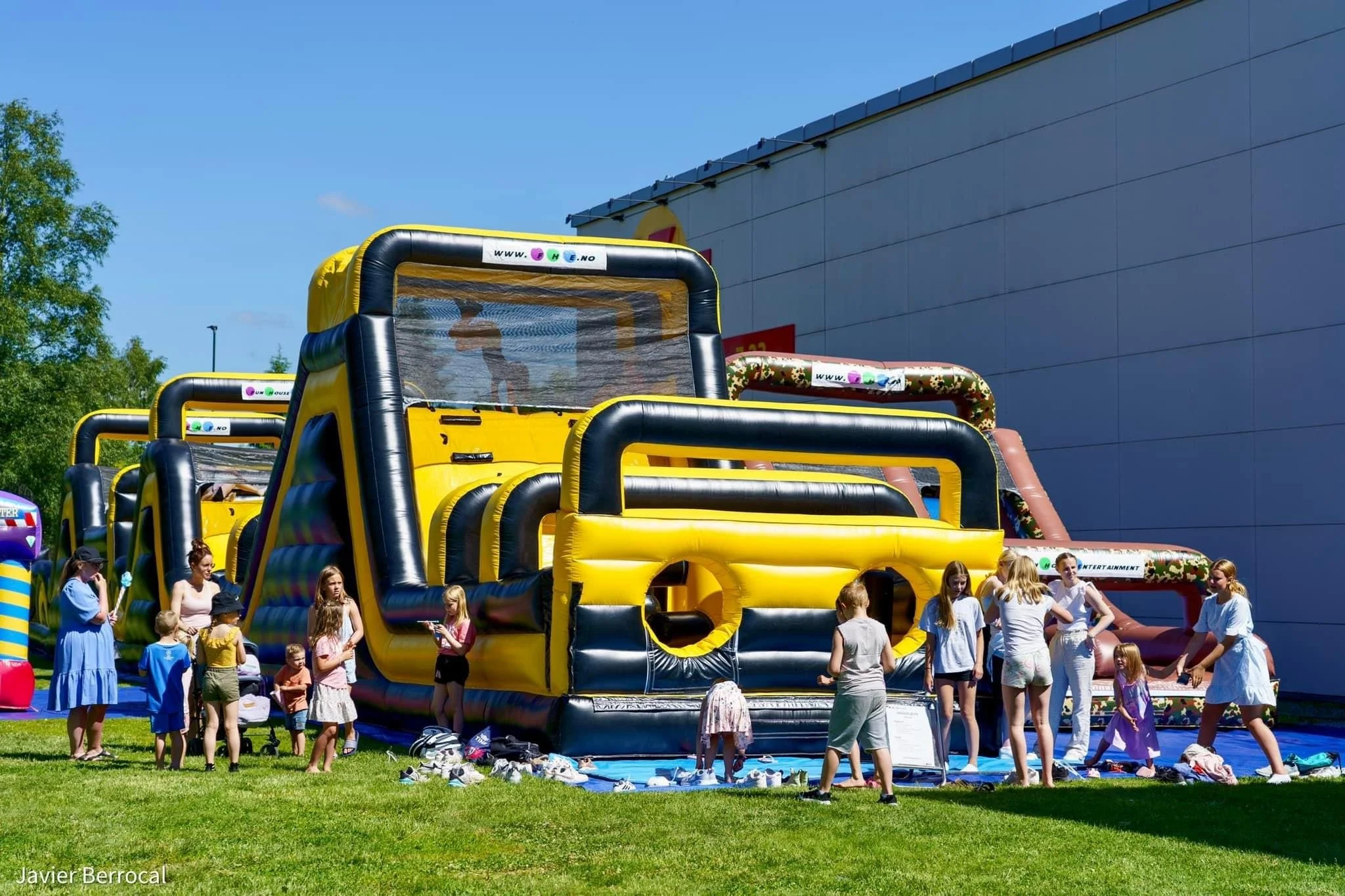 Hinderløype, Markedsdager sommer