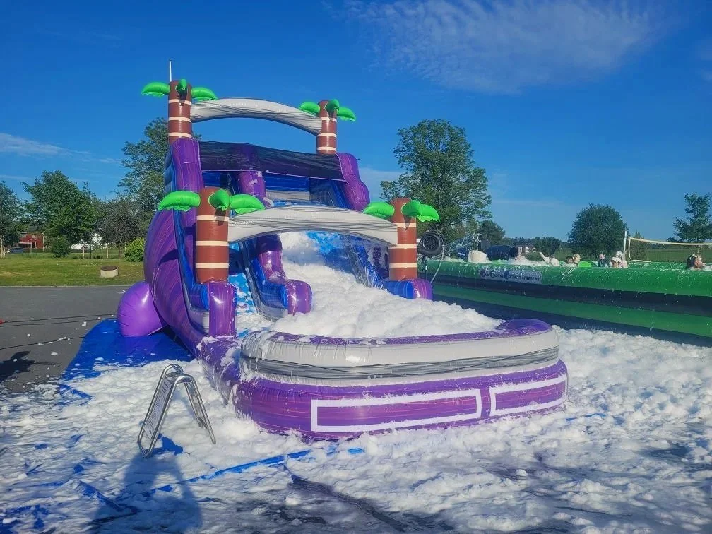 Oppblåsbar vannsklie til utendørs vannpark og skumparty