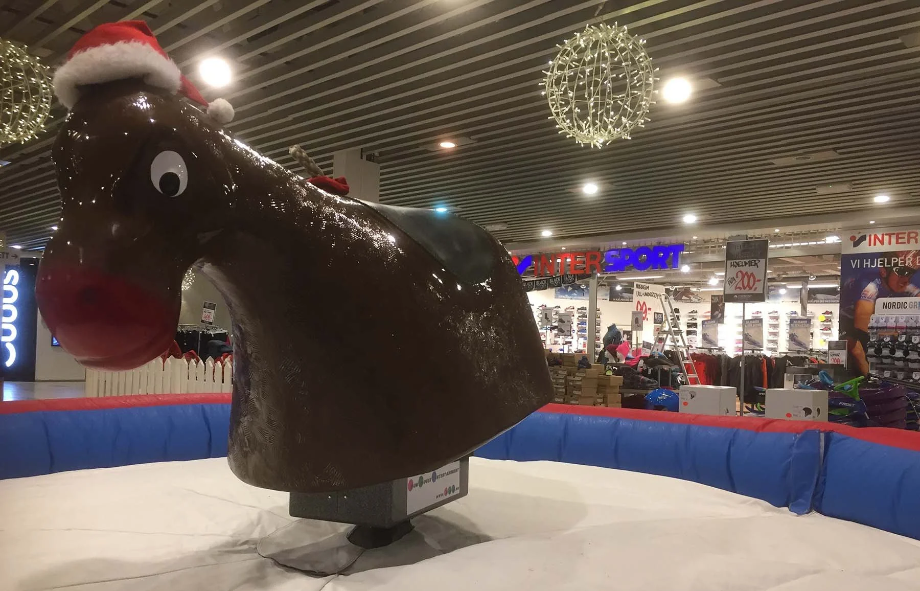 Mekanisk Reinsdyr rodeo