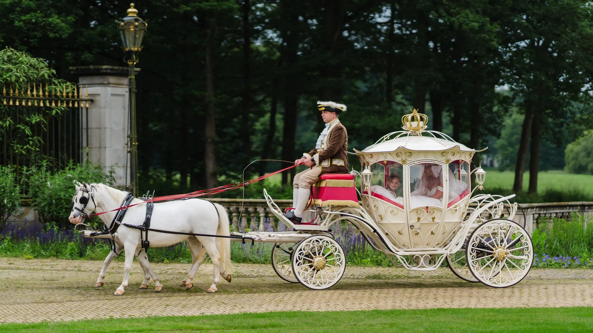 sebastiaan lint trouwfilm tom tomeij foto & film patricia & kevin bruidspaar landgoed huis de voorst trouwlocatie in eefde