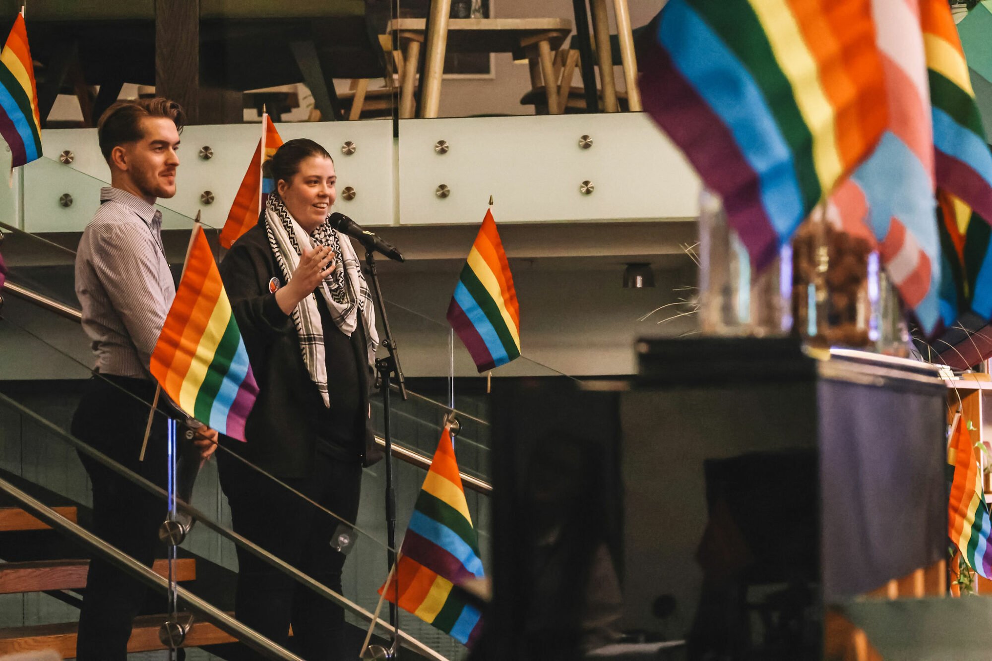 Offisiell åpning og panelsamtale! / The Edge