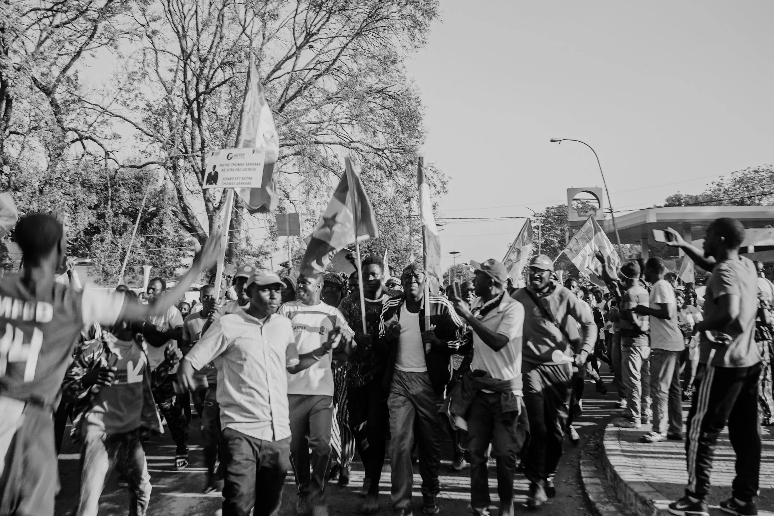 Sidy Badji udkast 24 (English Subtitles).00_15_53_04.Still021.jpg