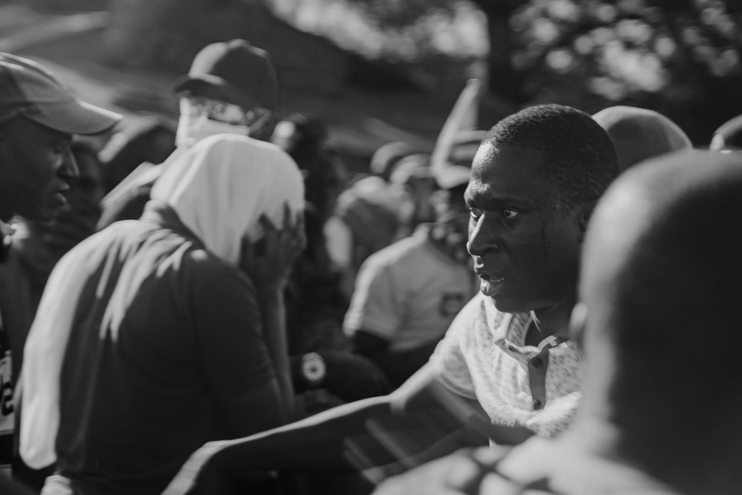 Sidy Badji udkast 24 (English Subtitles).00_15_16_07.Still017.jpg