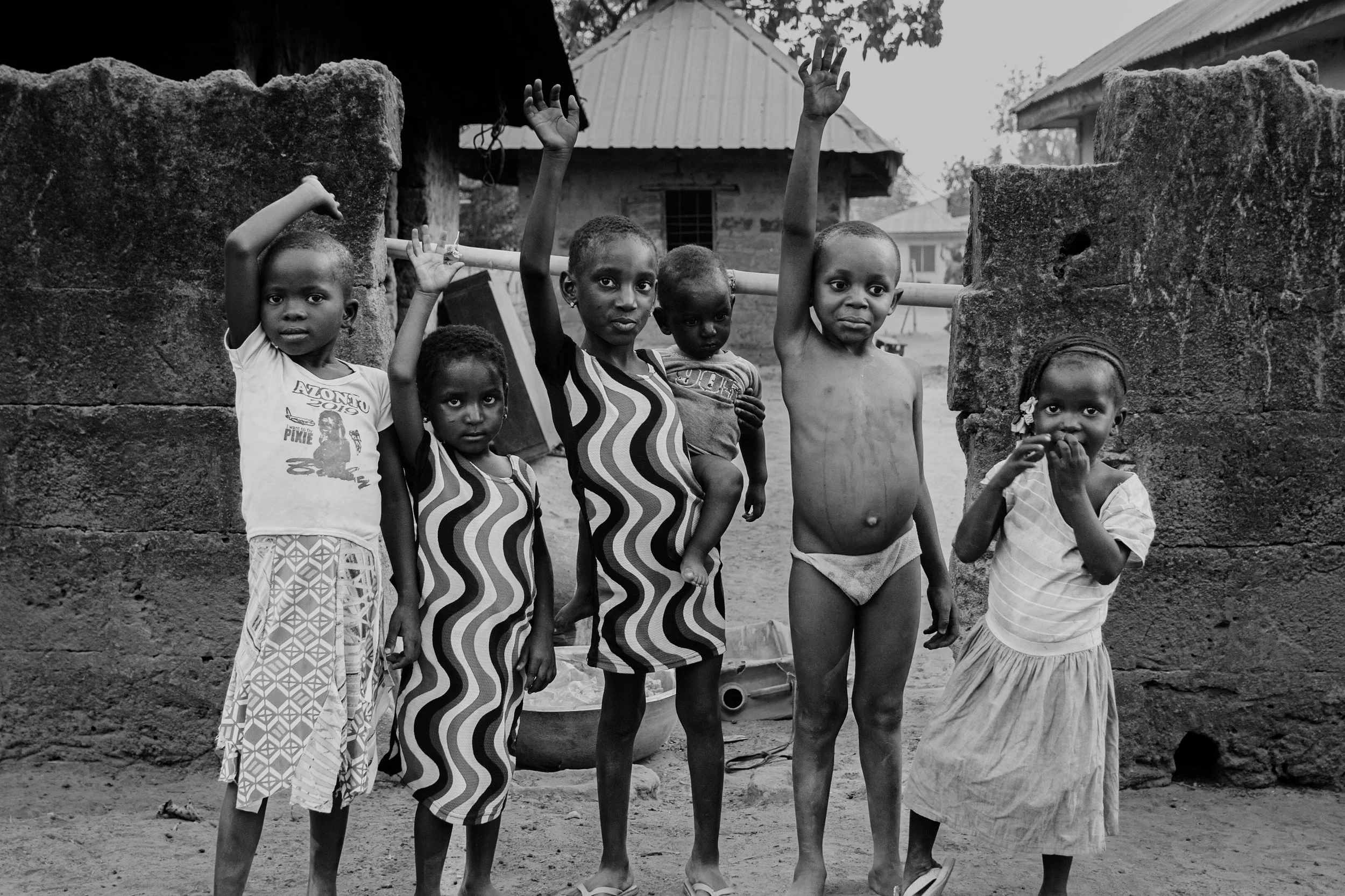 Sidy Badji udkast 24 (English Subtitles).00_27_19_18.Still010.jpg