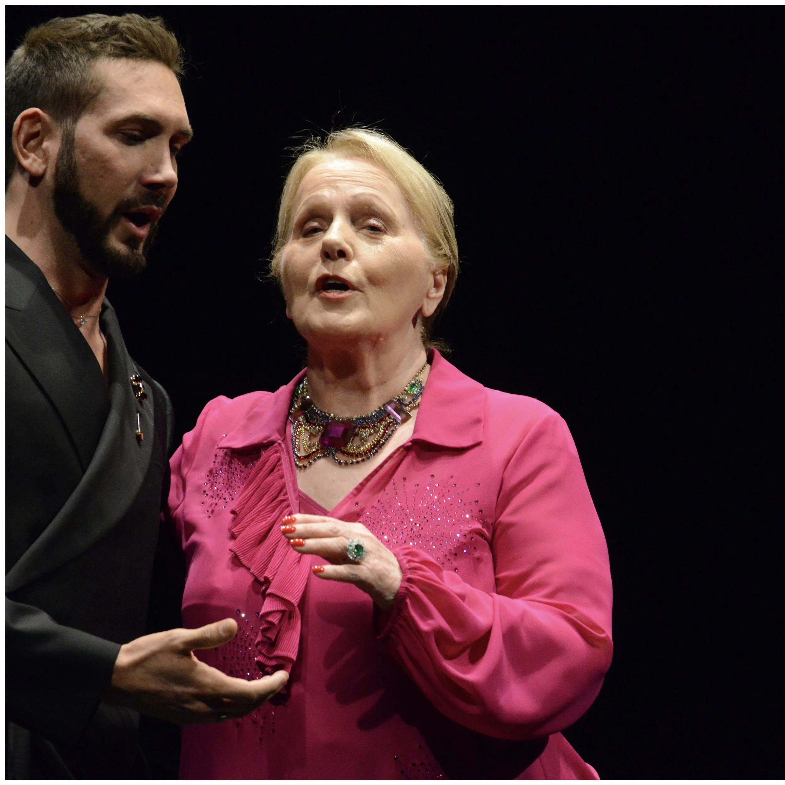Strepitoso concerto dei nostri Katia Ricciarelli e  Francesco Cascione al Teatro Toselli di Cuneo