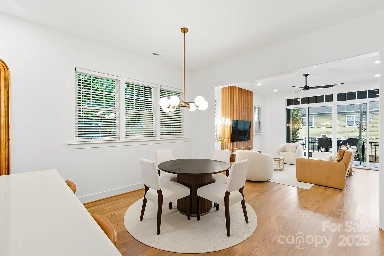 3026 Kalex Court - Interior