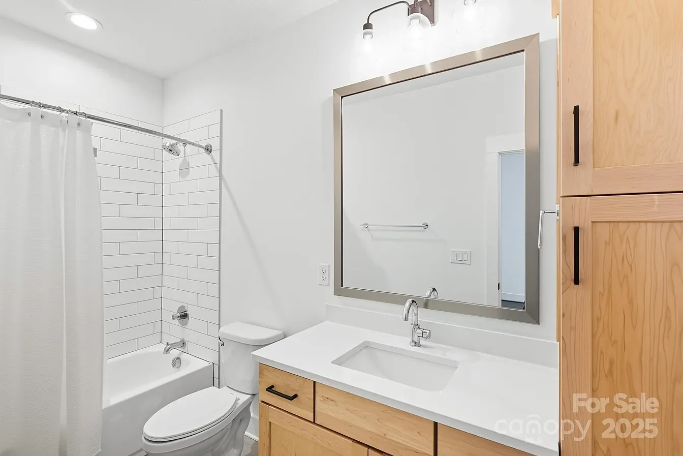 3026 Kalex Court - Bath