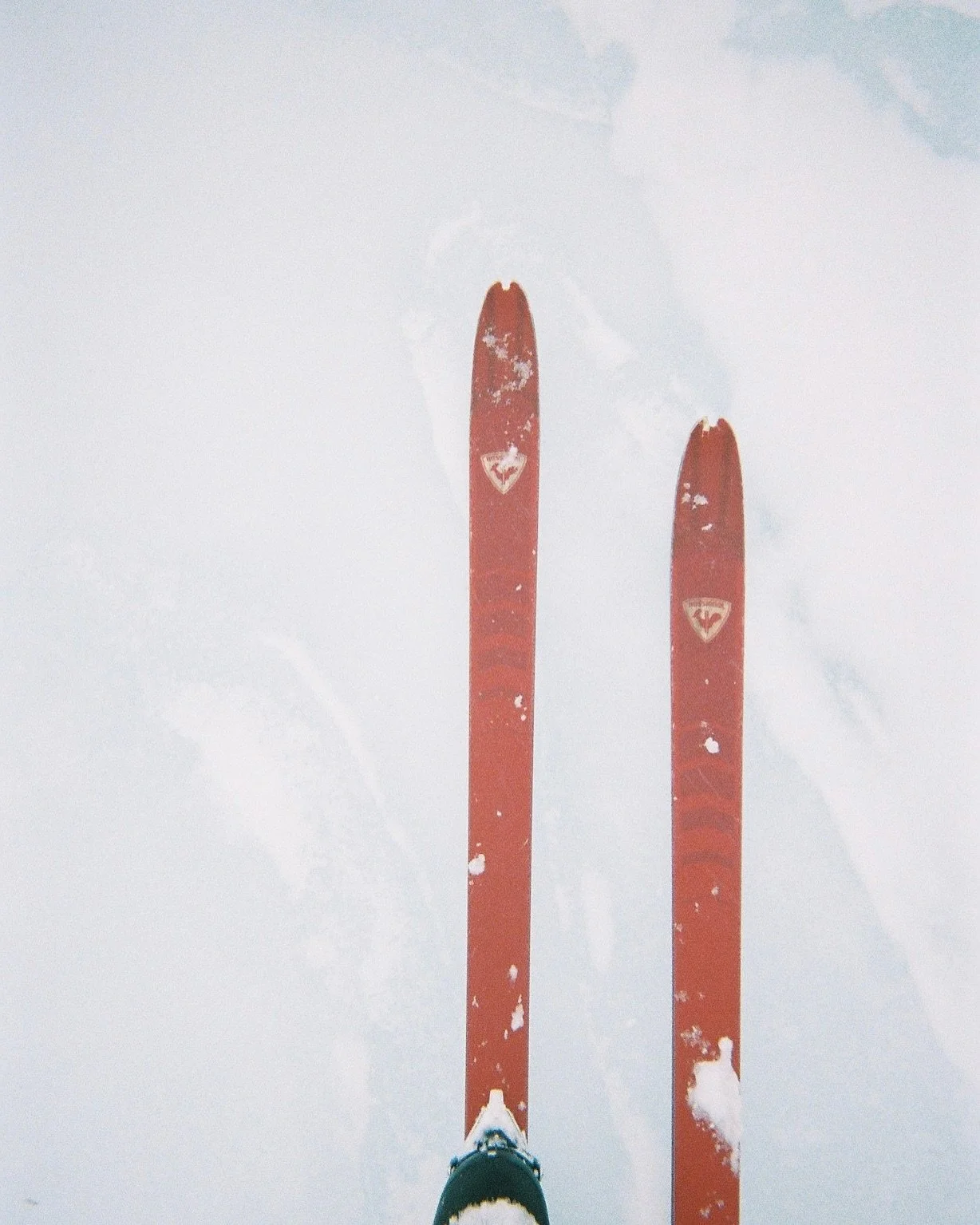 Ulkoilmaa tunturissa. ♡ 

@anniinaperatalo opastaa juuri talven 2025 viimeisi&auml; hiihtovaelluksia yhteisty&ouml;kumppaneille &mdash; haaveillen samalla siit&auml;, mihin j&auml;rjest&auml;isi ihan itse suunniteltuja seikkailuja seuraavan talven lu