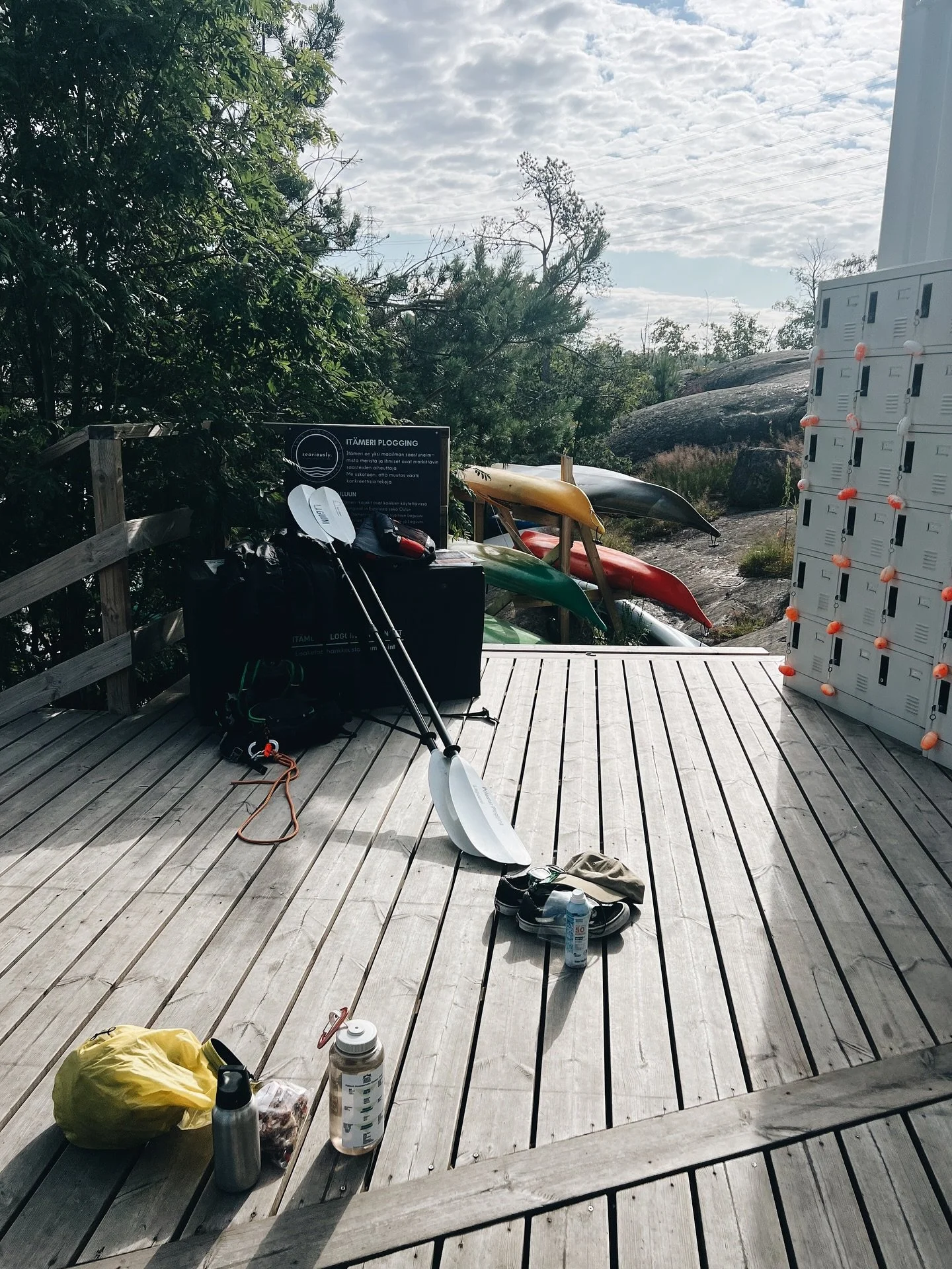 Melontakes&auml;(n opas- ja muut ty&ouml;t) 2025 wrapped ✨⤵

- 4 x Meloja 1 (EPP1) -kurssia 
- 1 x viikonloppuretki Tammisaaren saariston kansallispuistossa
- Sopivasti lyhyit&auml; retki&auml; Helsingin ja Espoon edustalla, turisteista ty&ouml;poruk