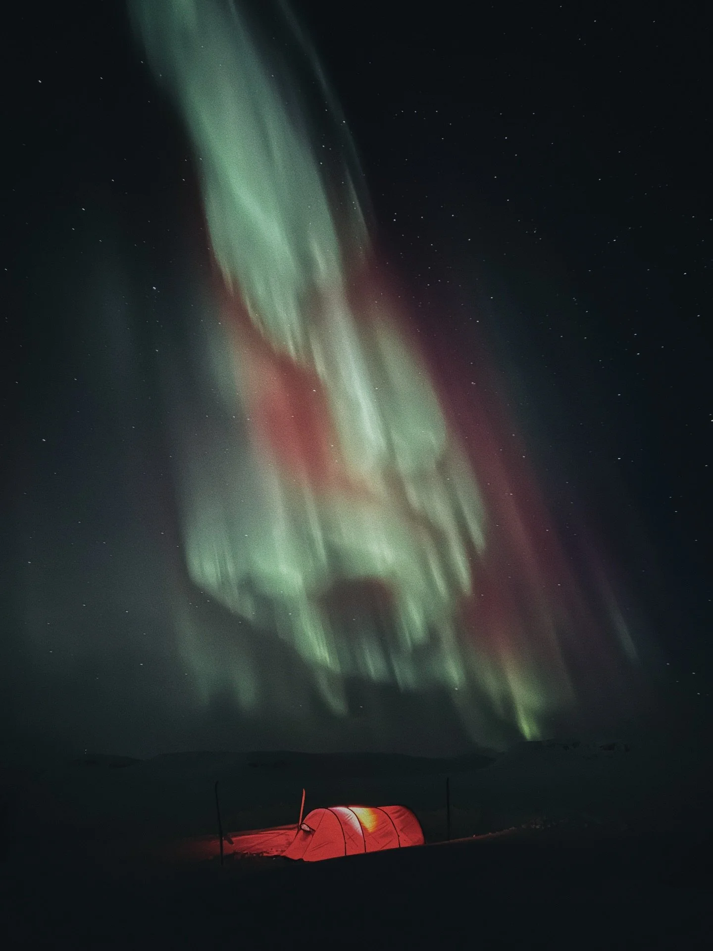 Musta perjantai kannattaa skipata, ellei se ole ulkoilup&auml;iv&auml; kaamoksessa. Tervetuloa kokemaan pehme&auml; pimeys &mdash; osta kaamosretki nyt!! &lt;3 

&gt;&gt; Kaamosretki Yll&auml;s-Pallastunturin Kansallispuistossa 26-28.12., sopii my&ou