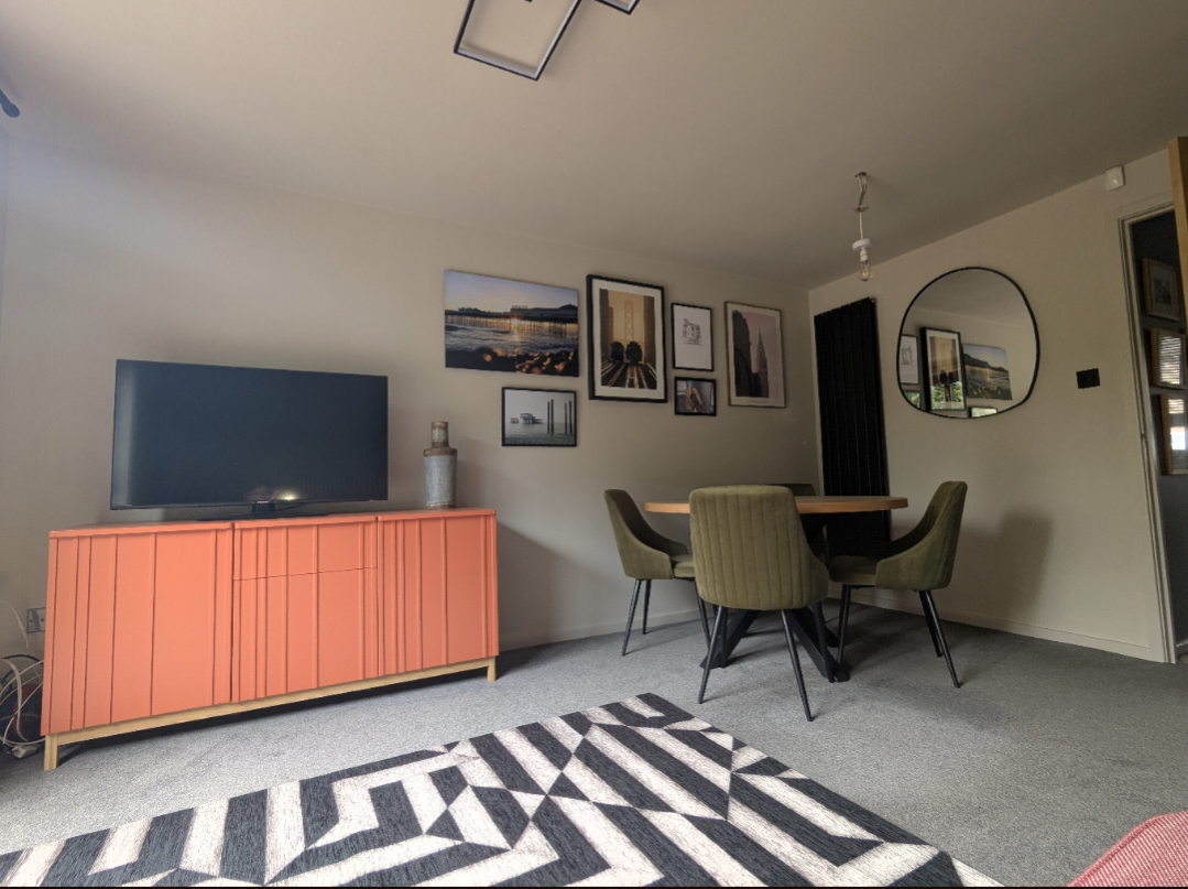 Lounge & Bedroom [No5]