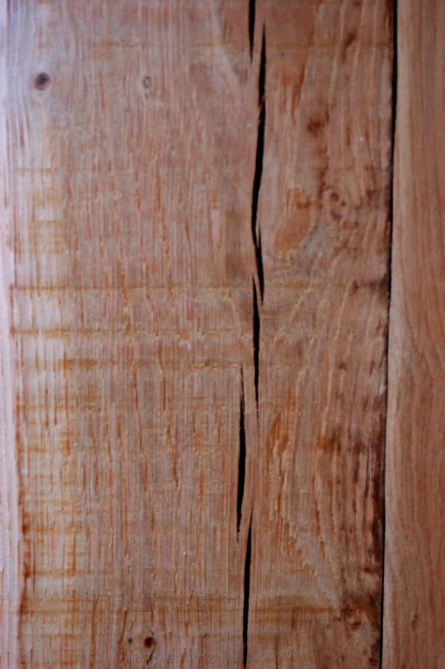 Natural green oak.