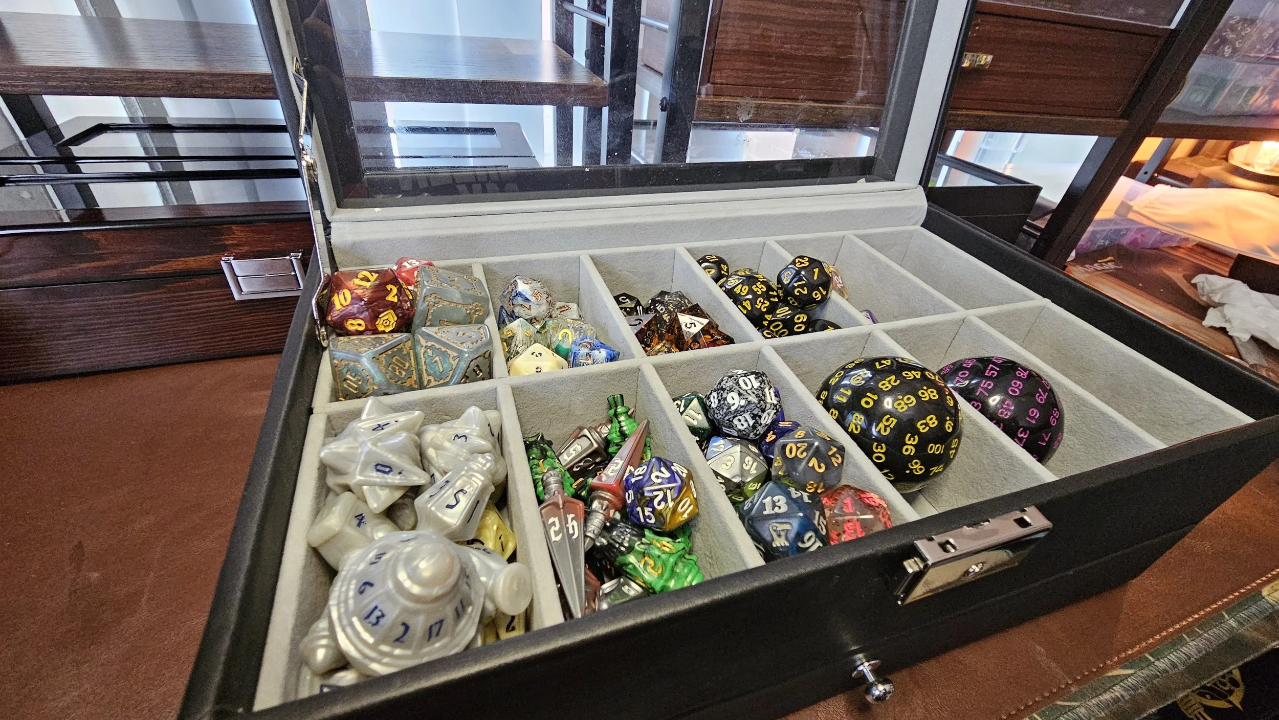 Extra's Chest - Wide Angle.jpg