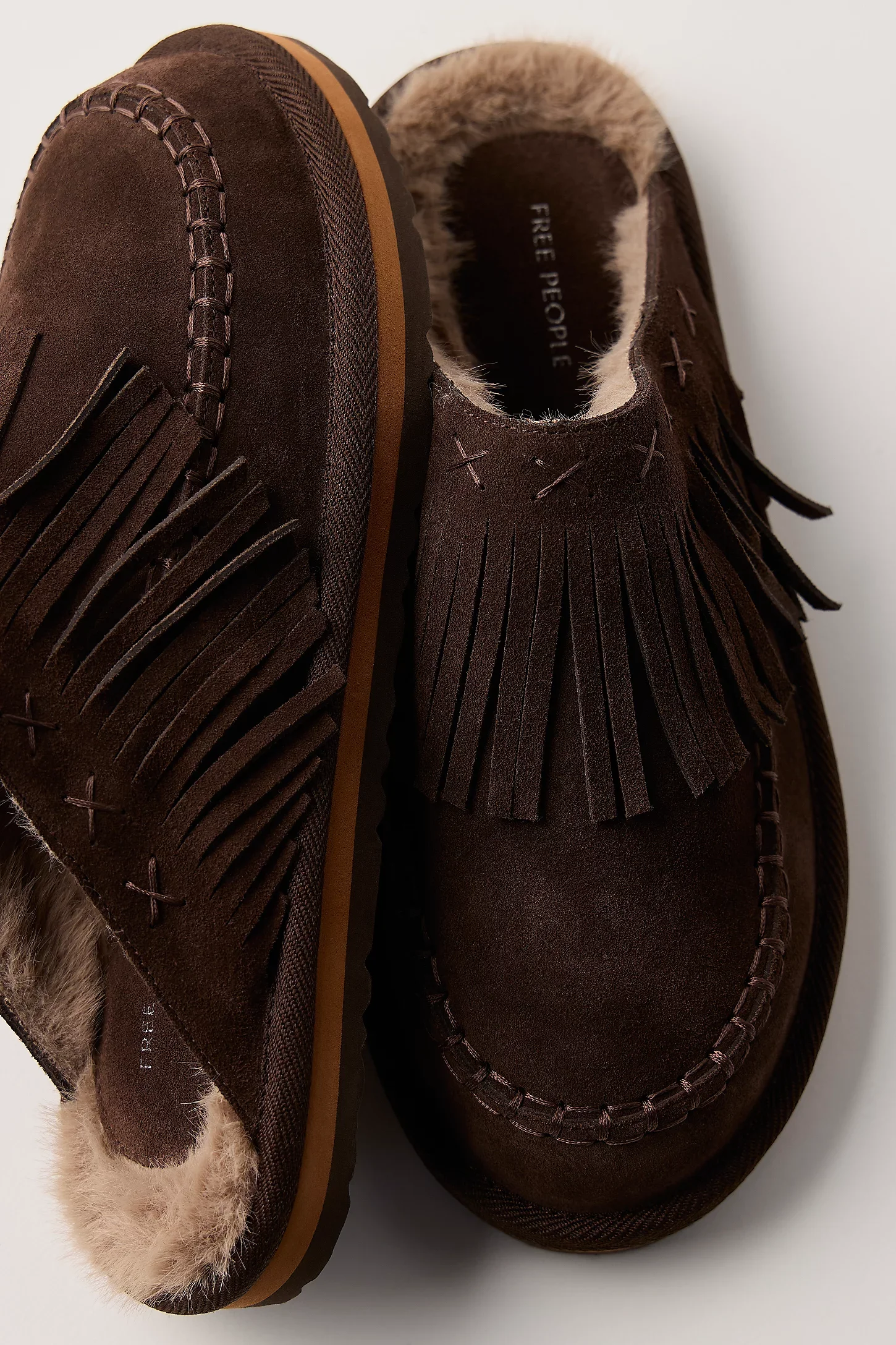 mule shoes 3.webp