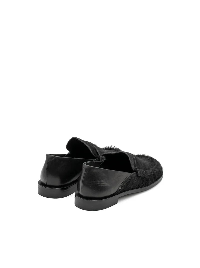 BLANCHEPONYBLACK_3.jpg.webp