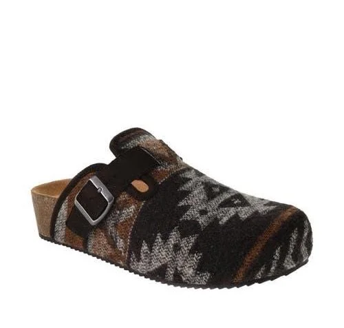 magnolia clog brown 3 2.jpeg