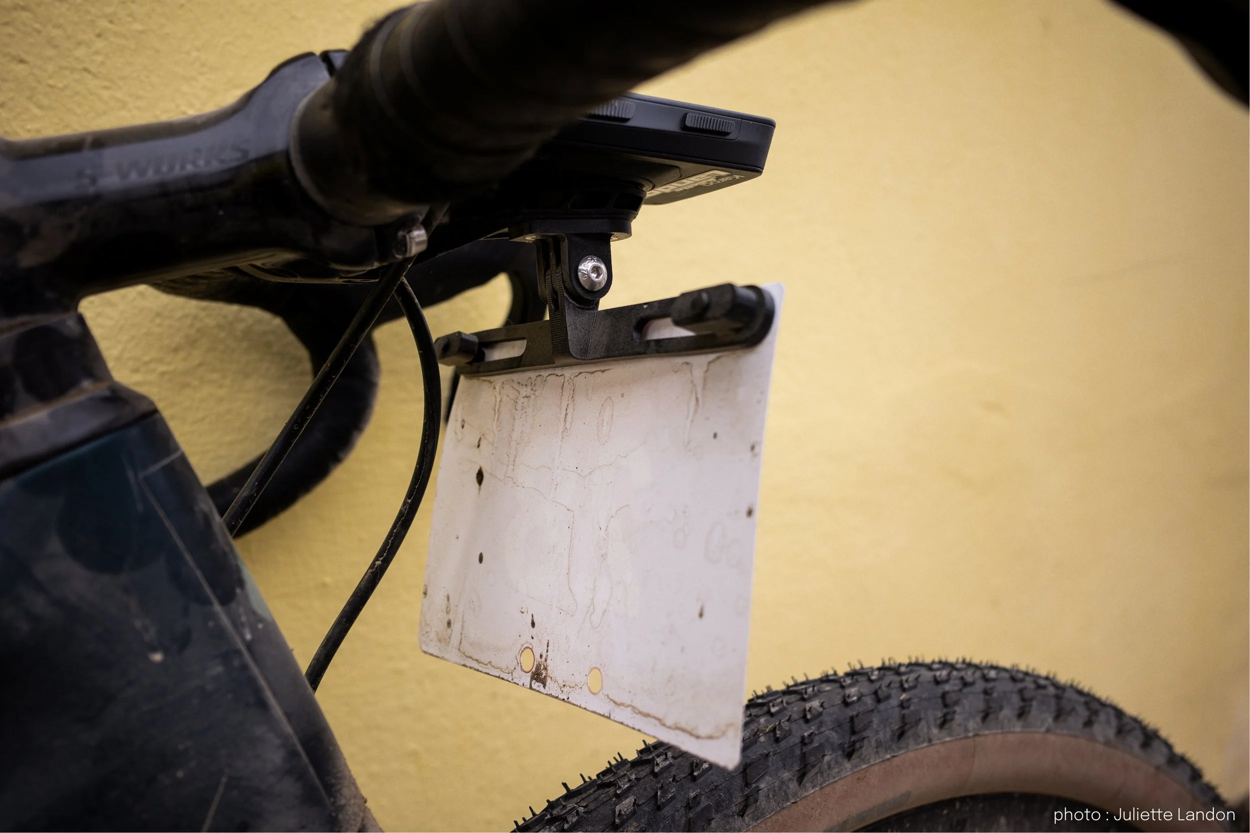 Support plaque de cadre numéro dossard aéro - type GoPro - course vélo & aérodynamisme - SOLVY BIKE