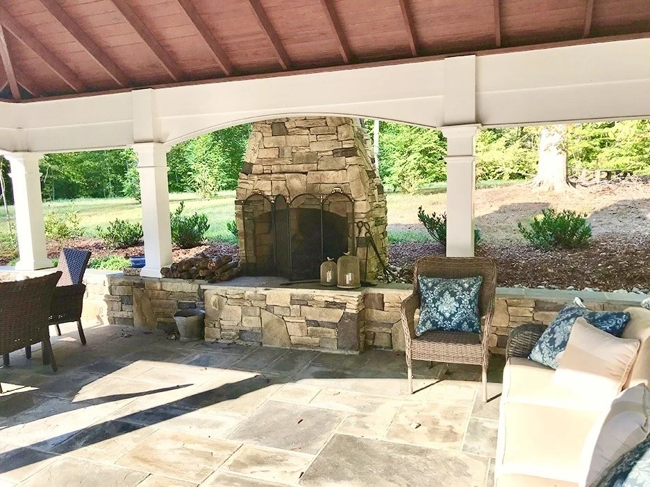 18x24 Hampton Pavilion w/Fireplace