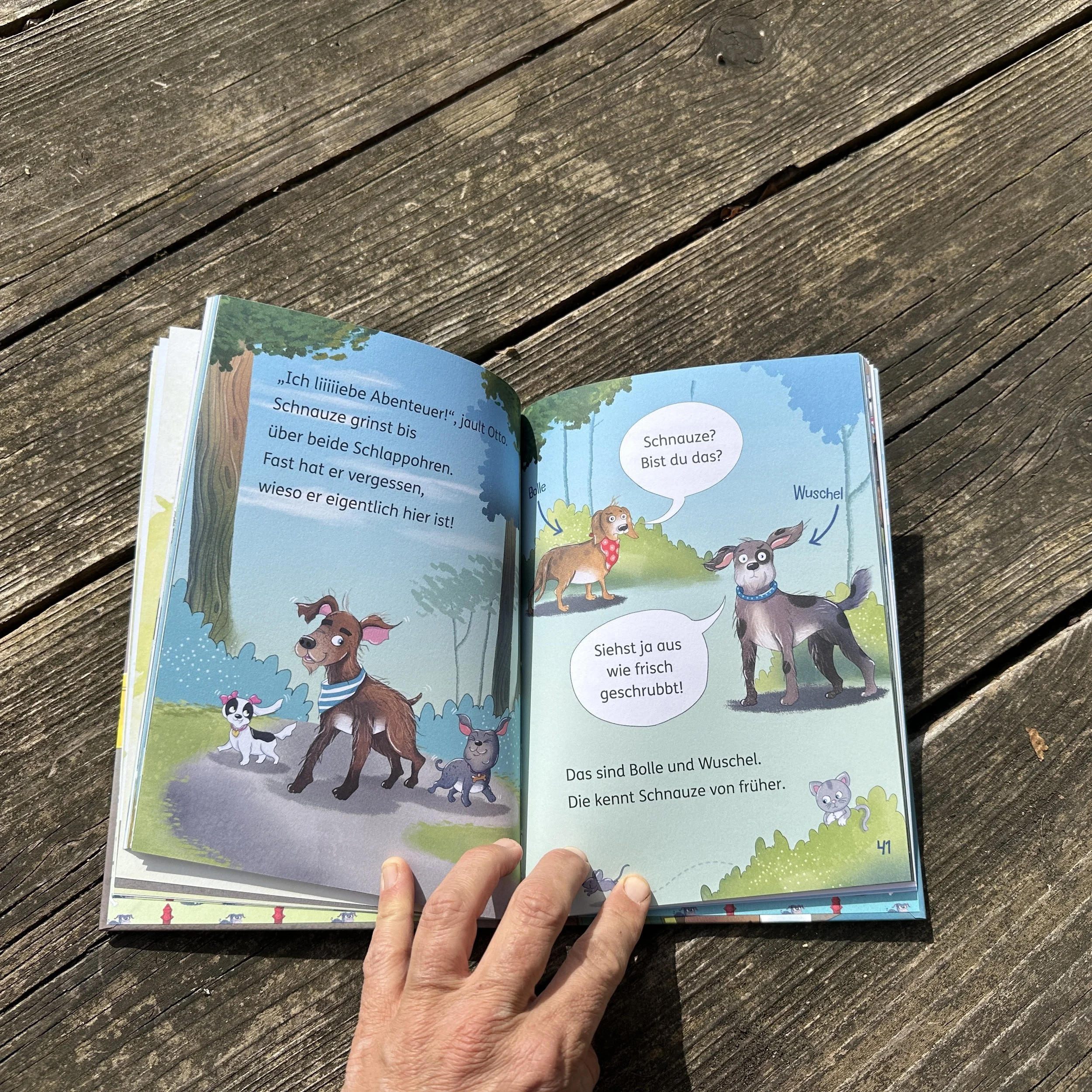 Noch eine fotografierte Doppelseite aus dem Buch "Super-Schnauze"