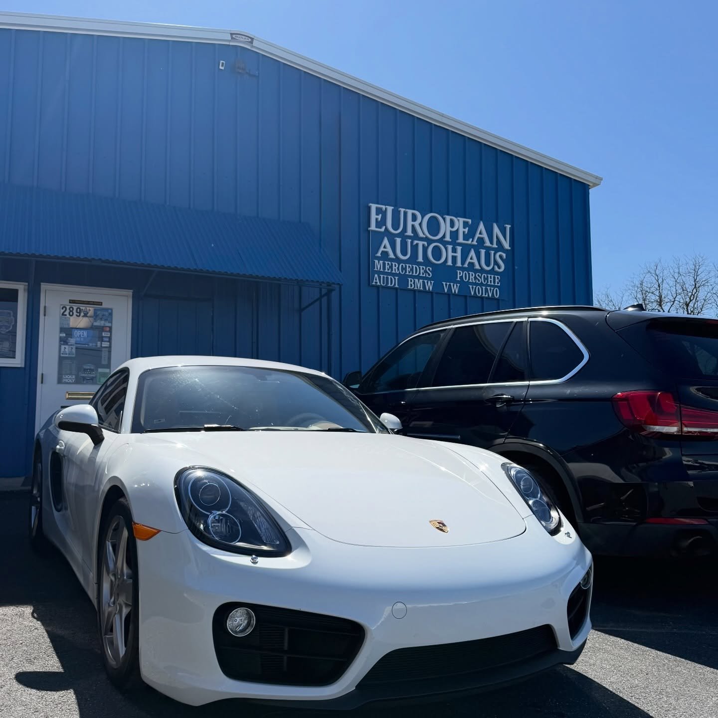 Harrisonburg runs on good people and well maintained cars. We&rsquo;ll handle the cars. 😄🔧🔩💨
.
.
.
.
.
.
.
.
.
.
.
#HarrisonburgVA #AutoRepair #LocalMechanic #ShenandoahValley #LoveYourNeighbor