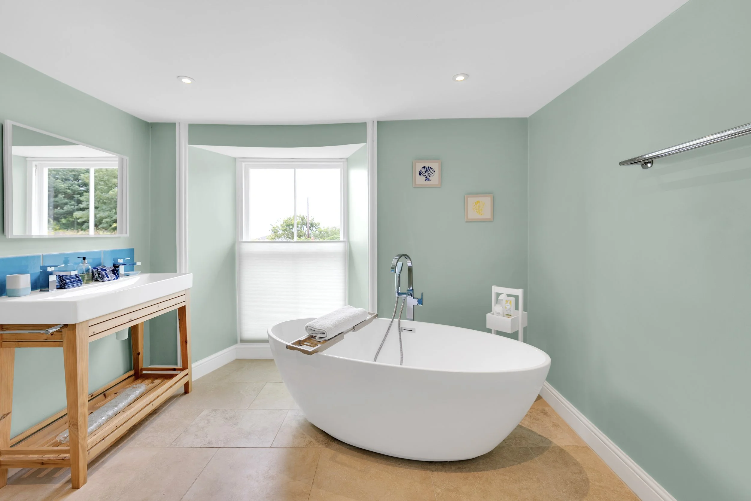CTH_MasterBathroom_1.jpg