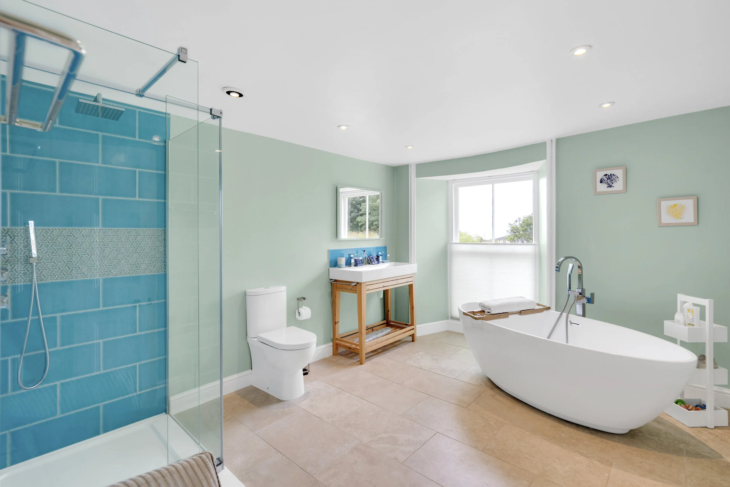 CTH_MasterBathroom_2.jpg