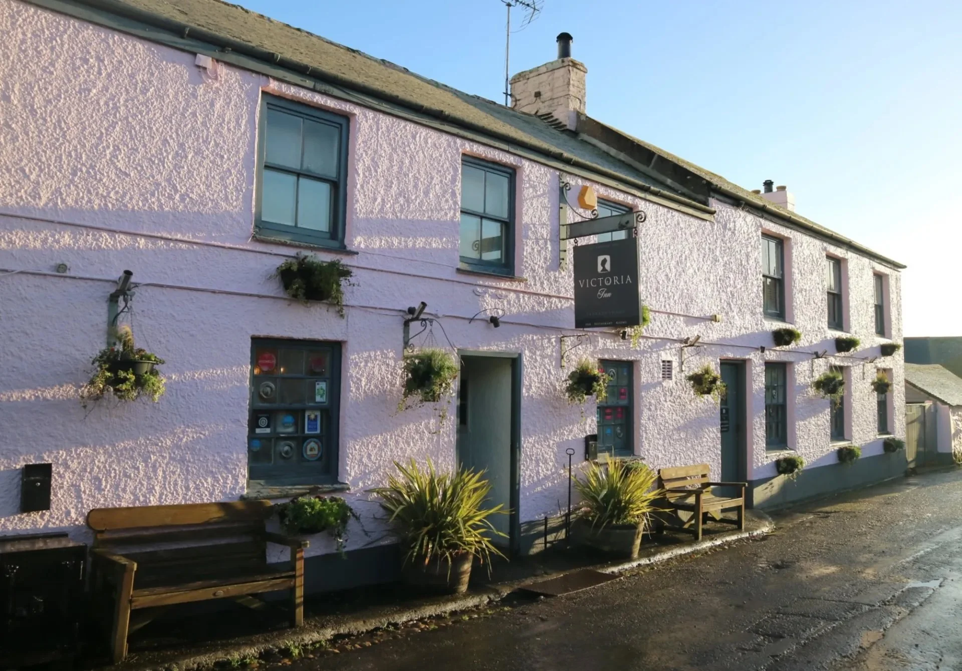 Victoria Inn, Perranuthnoe