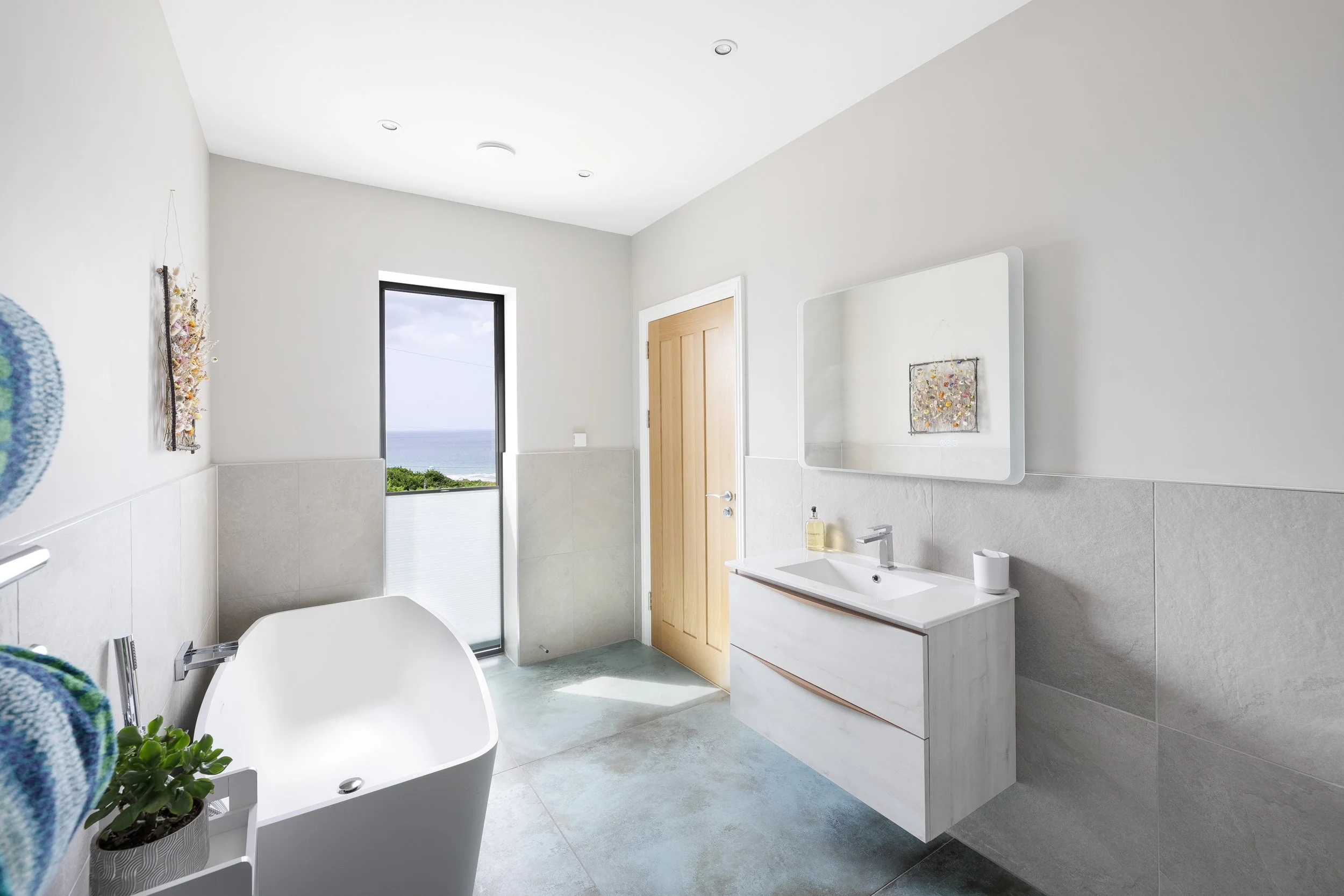 PAP_MasterBathroom_3.jpg