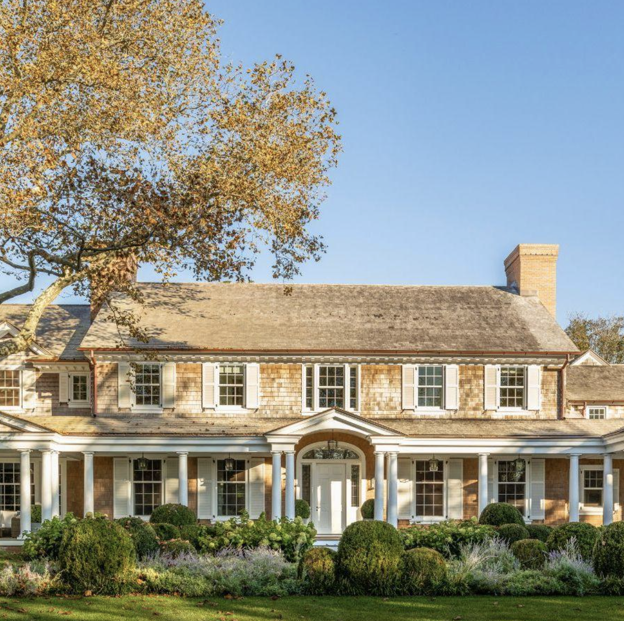 Should You Buy a Historic Luxury Home? Pros &amp; Cons
