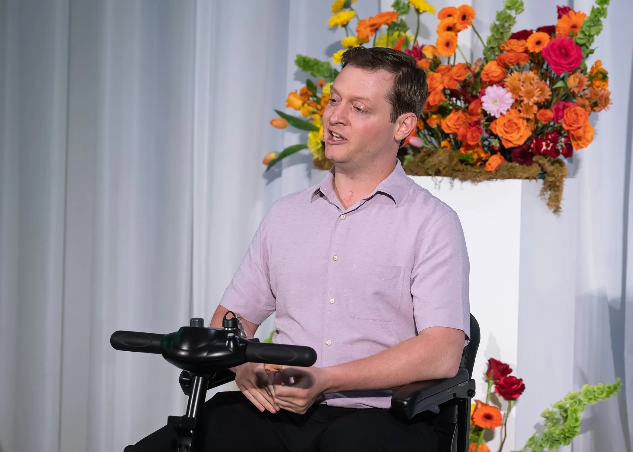 Jake Haendel keynote speaker at healthcare gala event