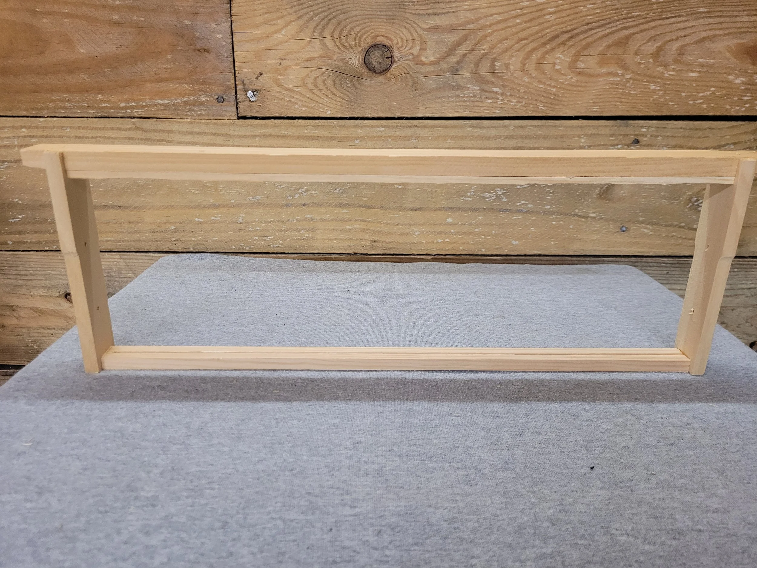 Wedge Top/Slotted Bottom (medium) Assembled