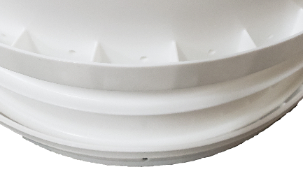 commuity feeder close up 600-600.png