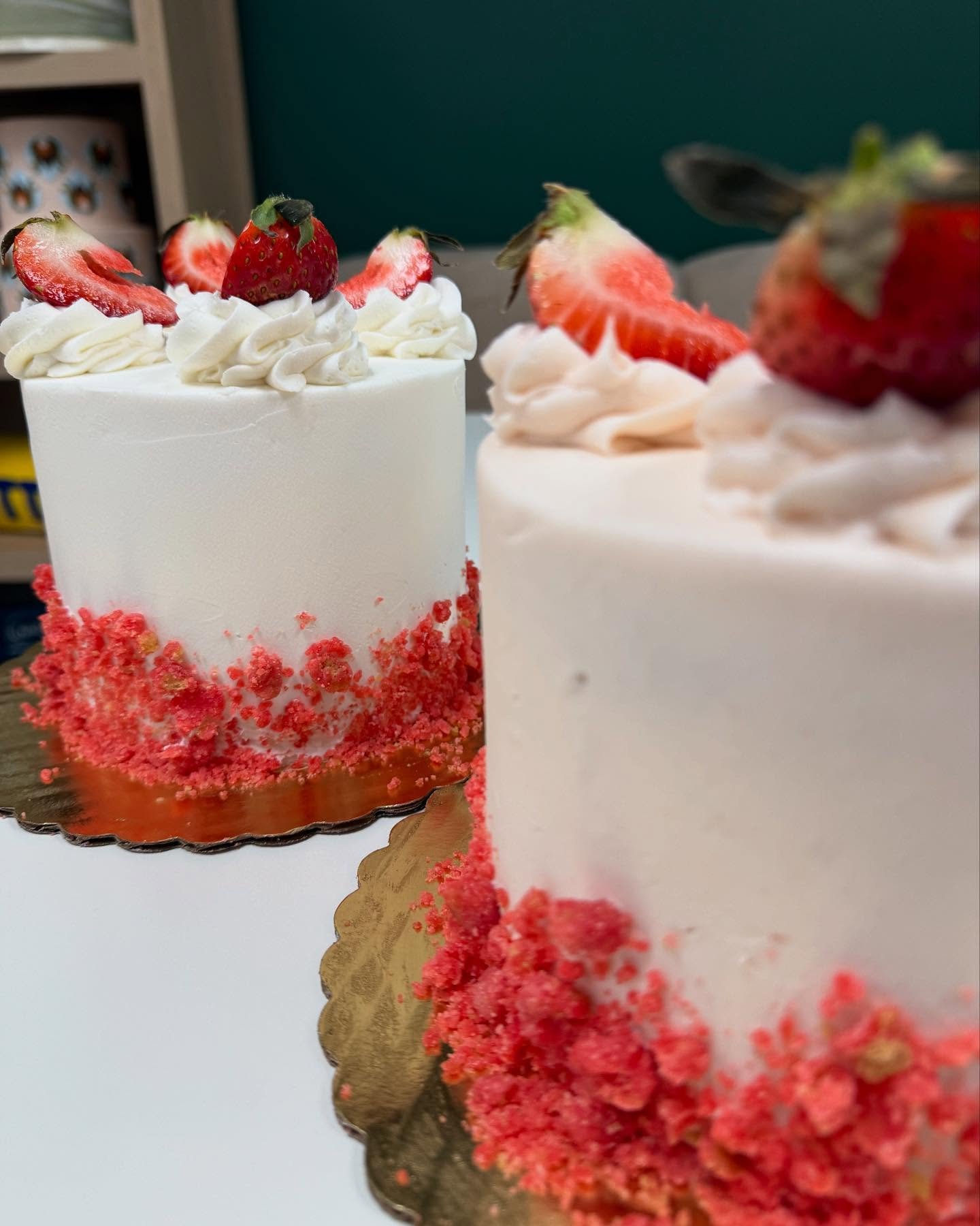 We&rsquo;ve got strawberry crunch cakes in the case this weekend! $30 a piece or preorder on our website for your special occasion 🍓🍰🩷