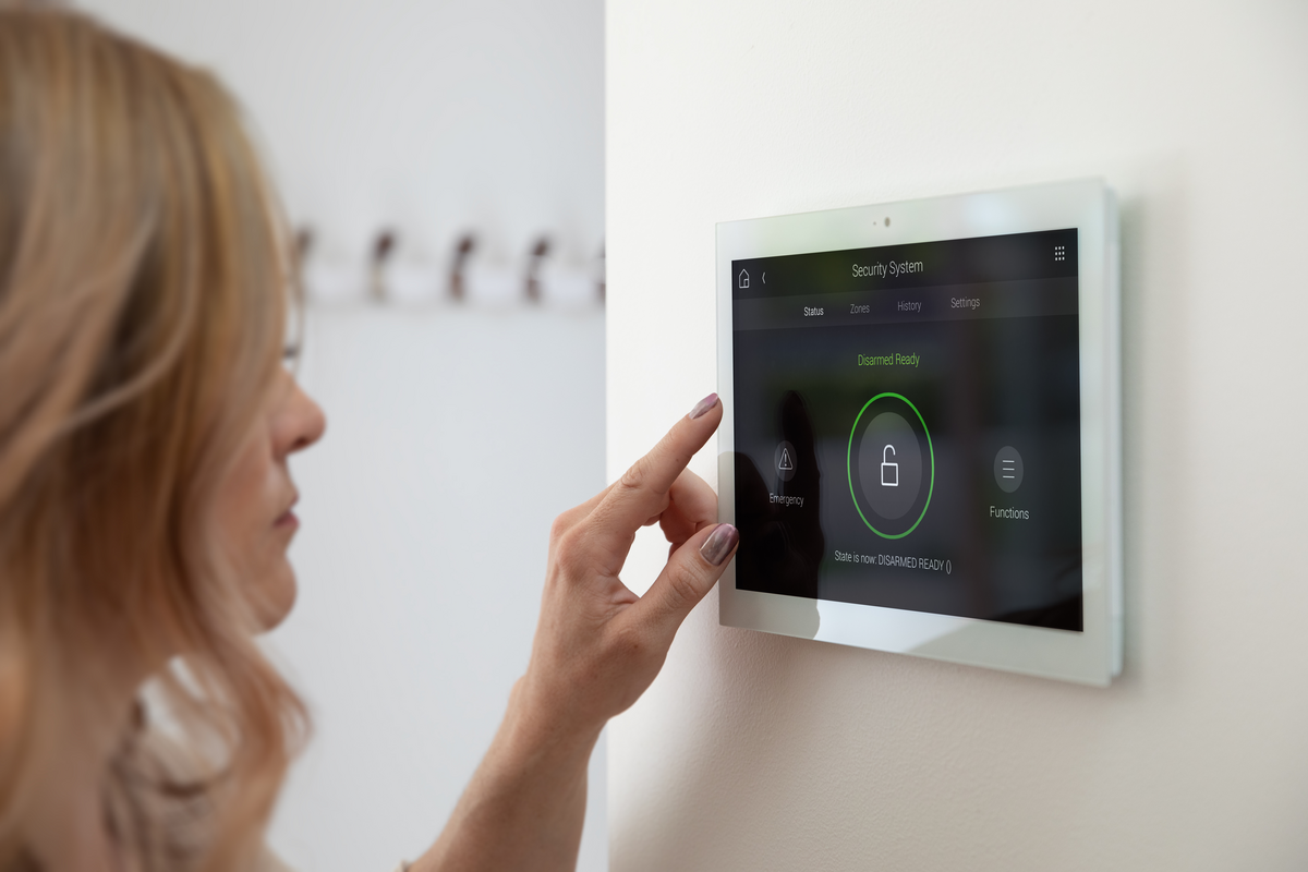 Control4 T4 Touchscreen in 8-inch and 10-inch models for complete smart home control, including lighting, security, climate, and intercom functionality.