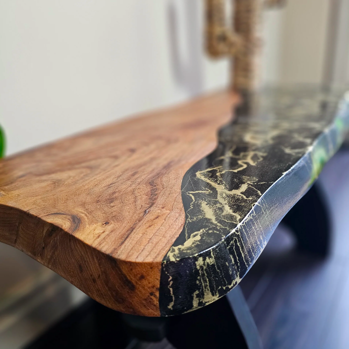 Black and Gold Upcycled Coffee Table - BGD.png