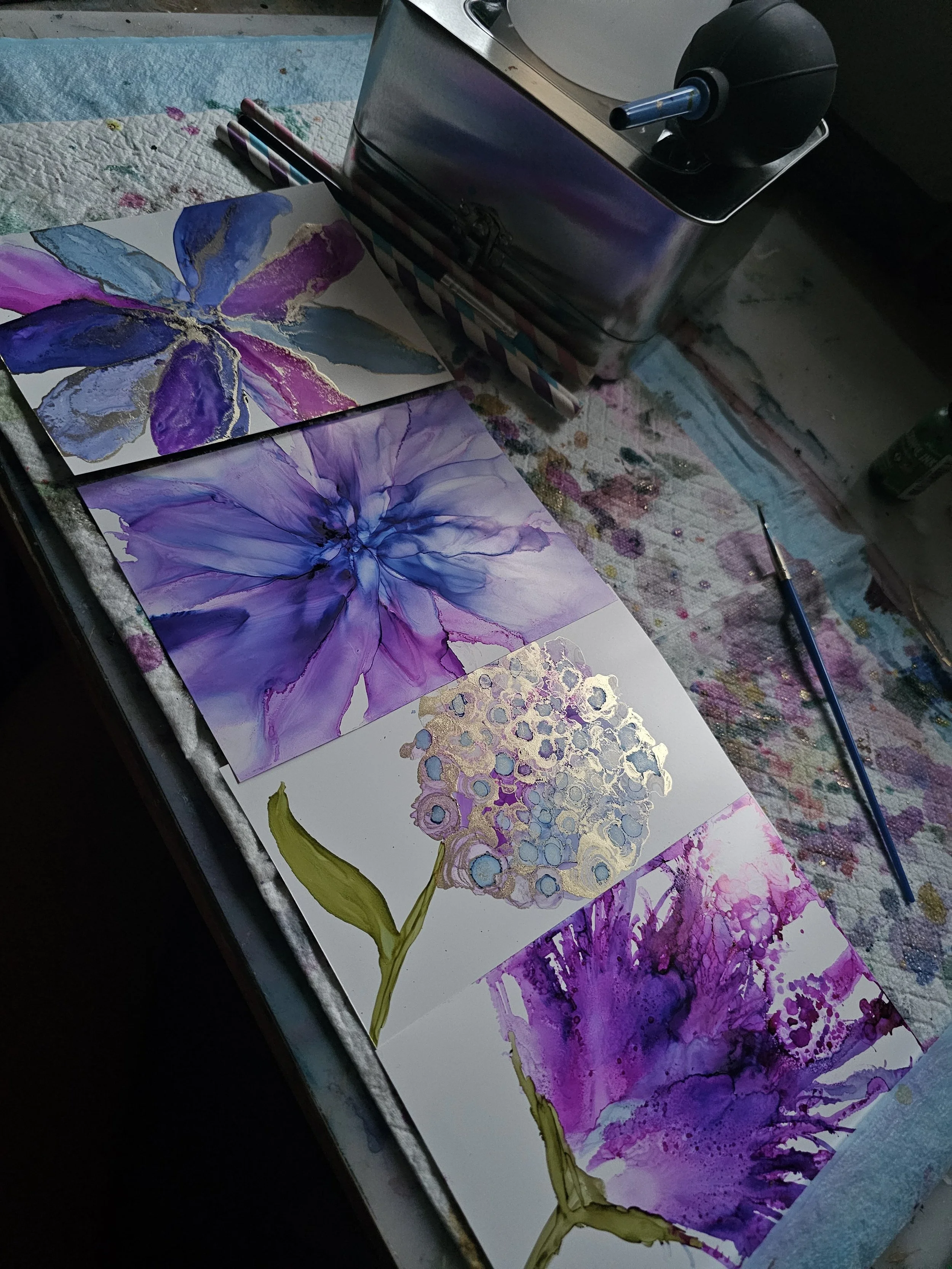Alcohol ink art flowers workshop.jpg