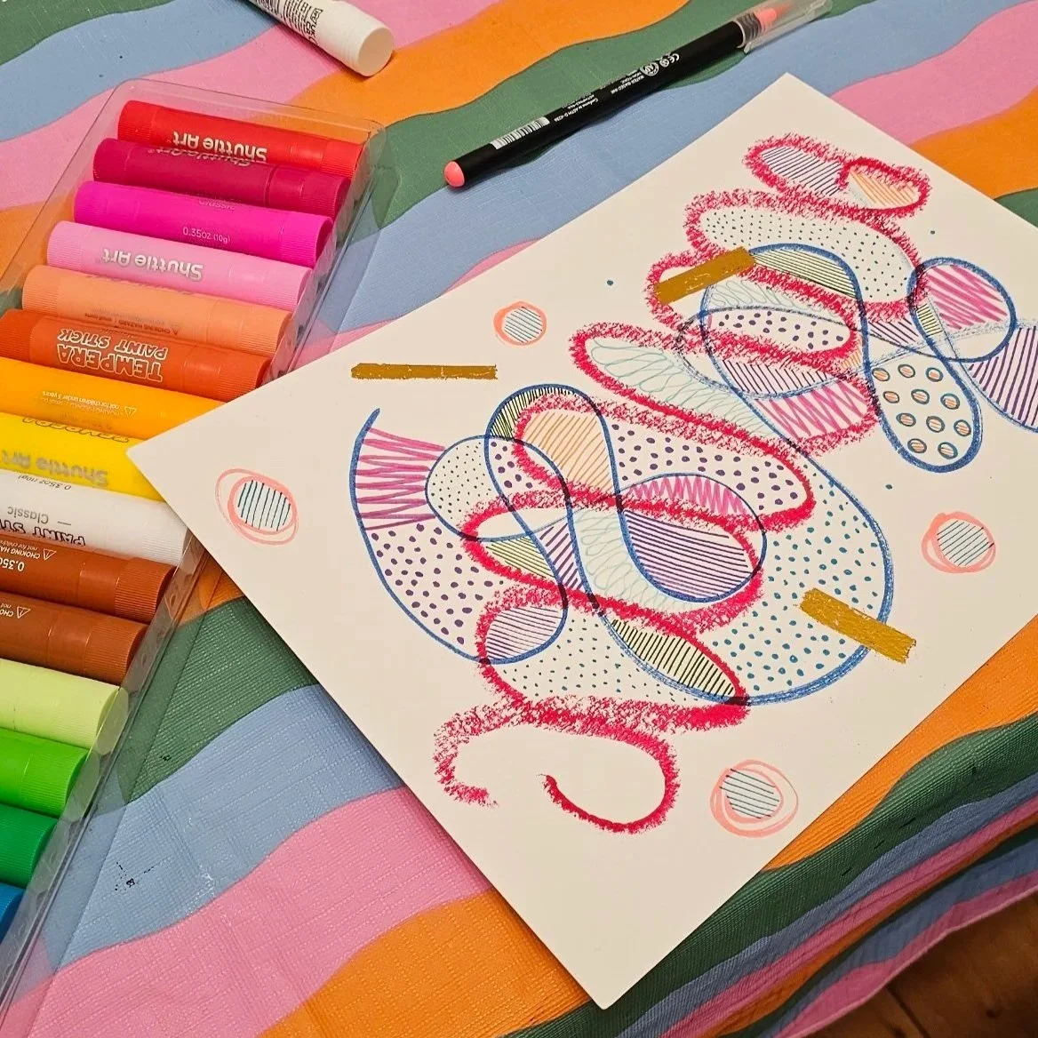 Adult abstract art workshop in Hoddesdon