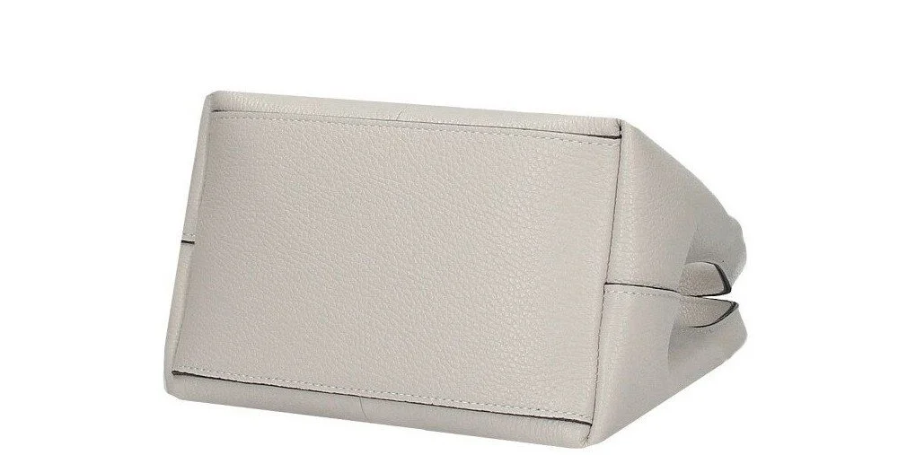 Fran Bottom View.jpg