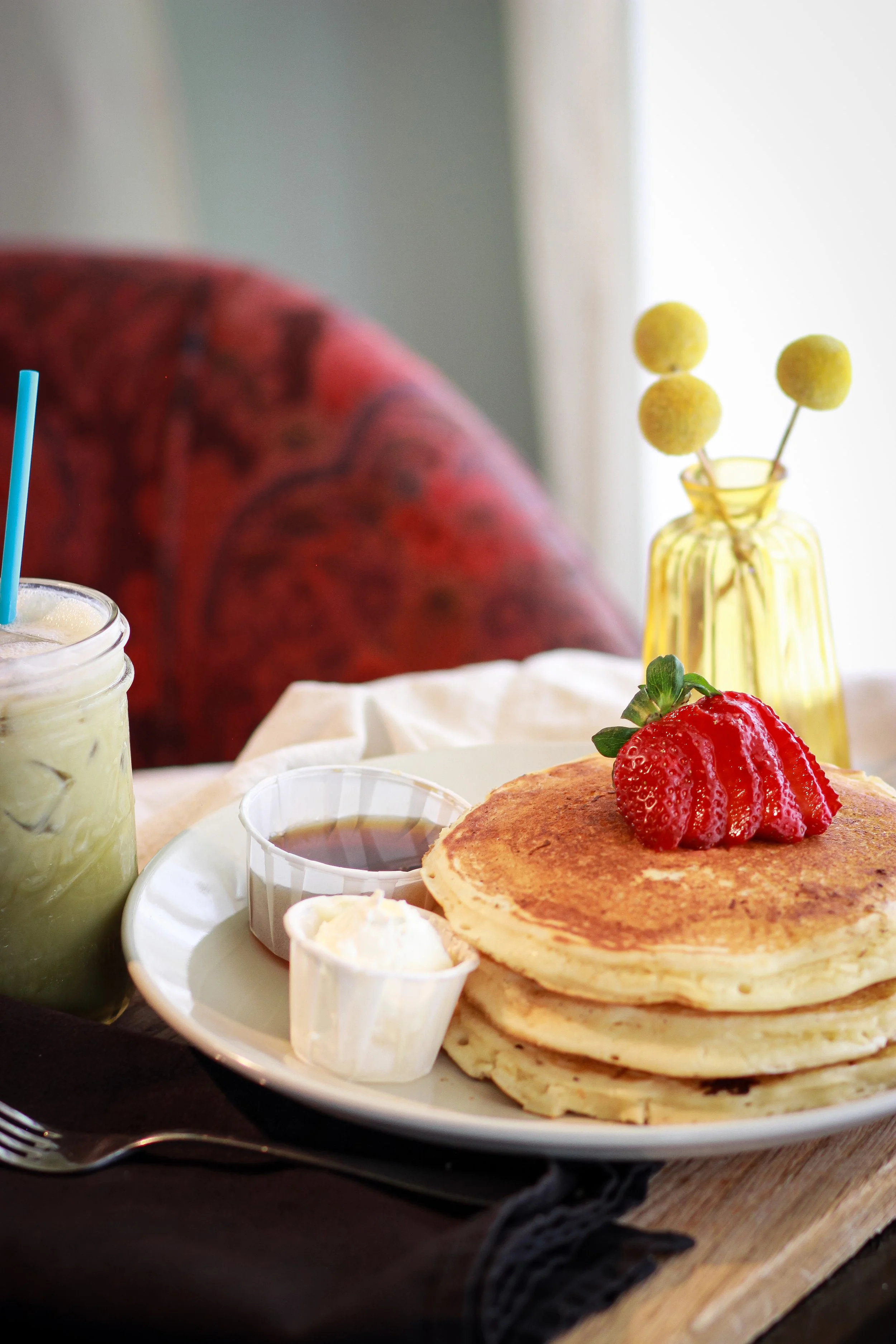 pancakes with french toast matcha.jpg