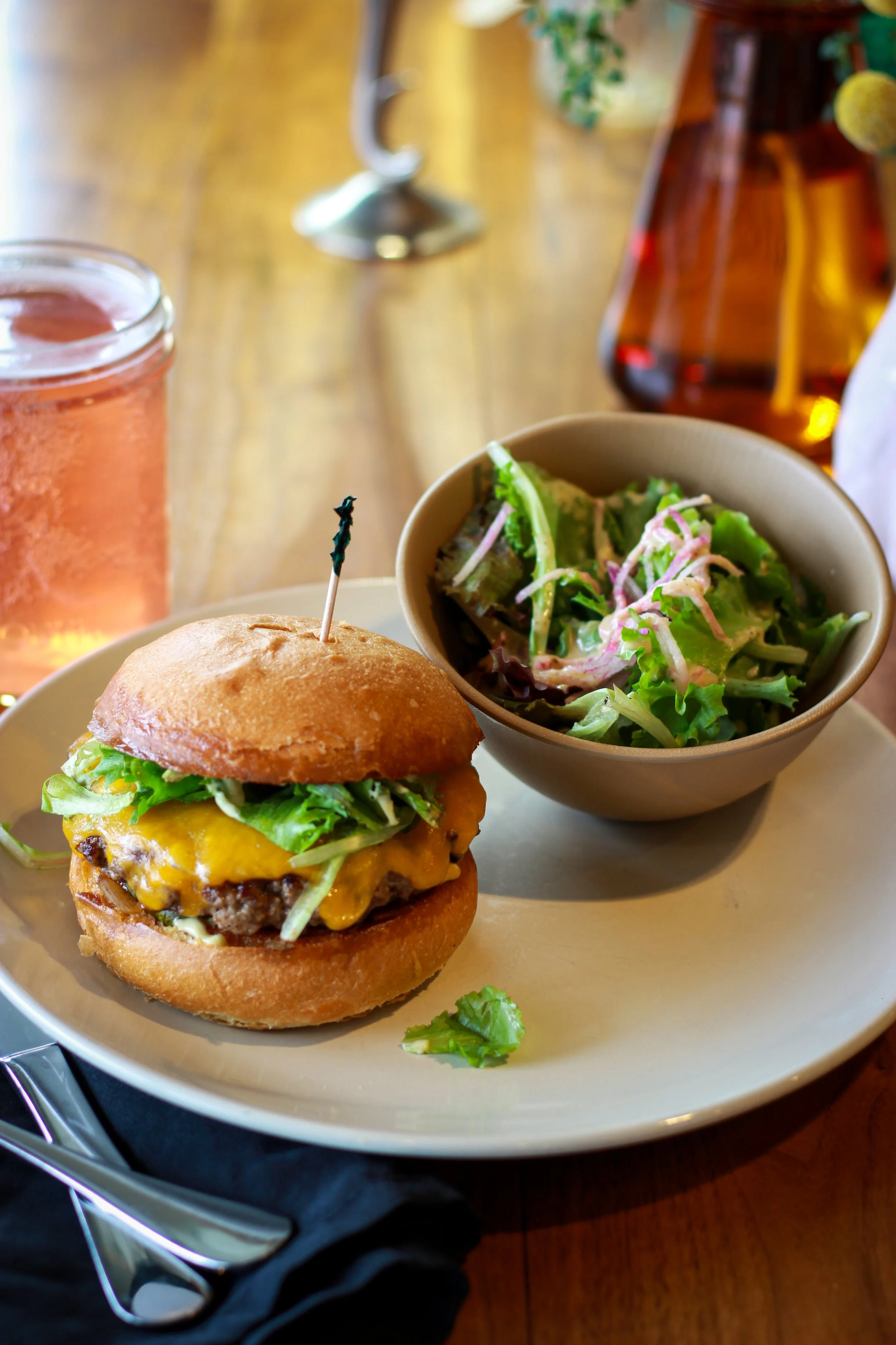 cheeseburger with draft kombucha.jpg