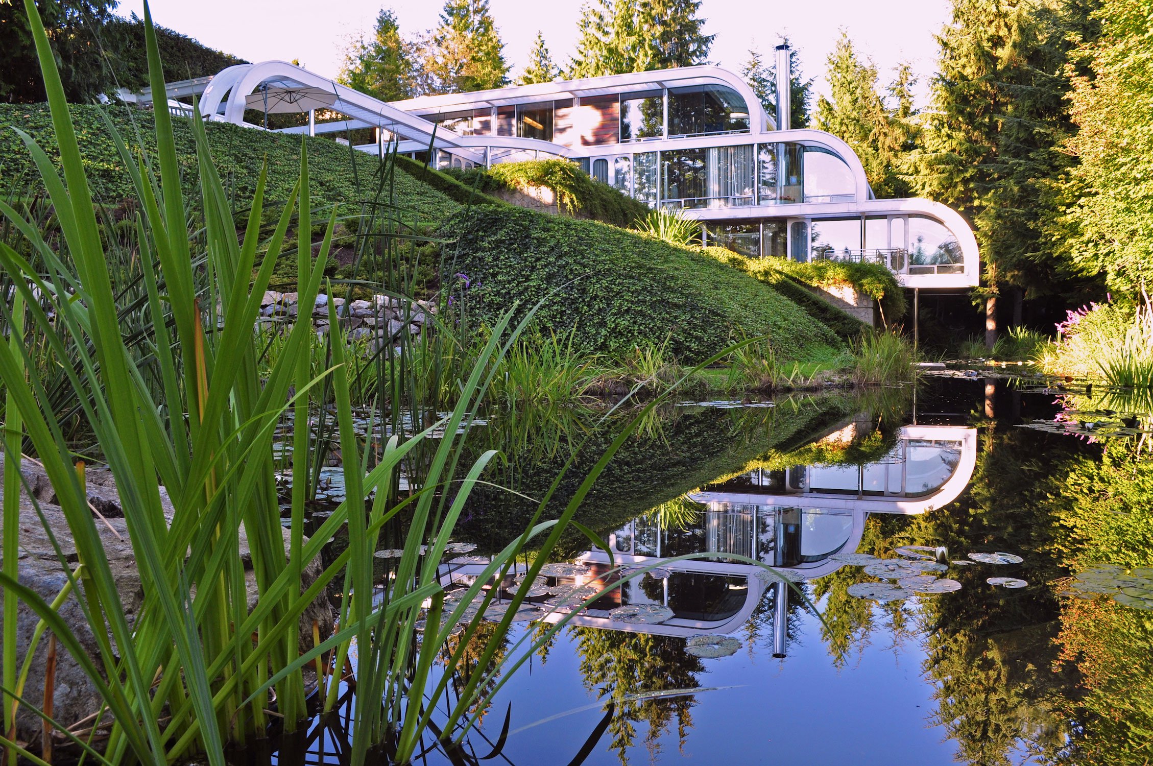 Hugo and Brigitte Eppich House,
West Vancouver, B.C., Canada. Designed 1979
