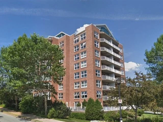 13788-99-waterfront-dr-1-640x480.jpeg