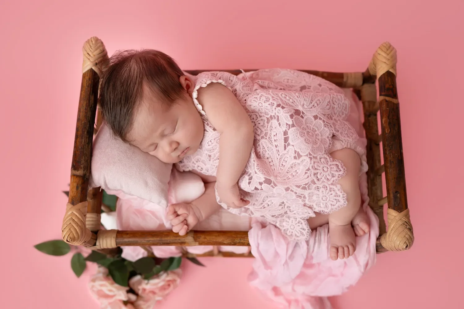newborn-shooting-baby-rosa-bett.webp