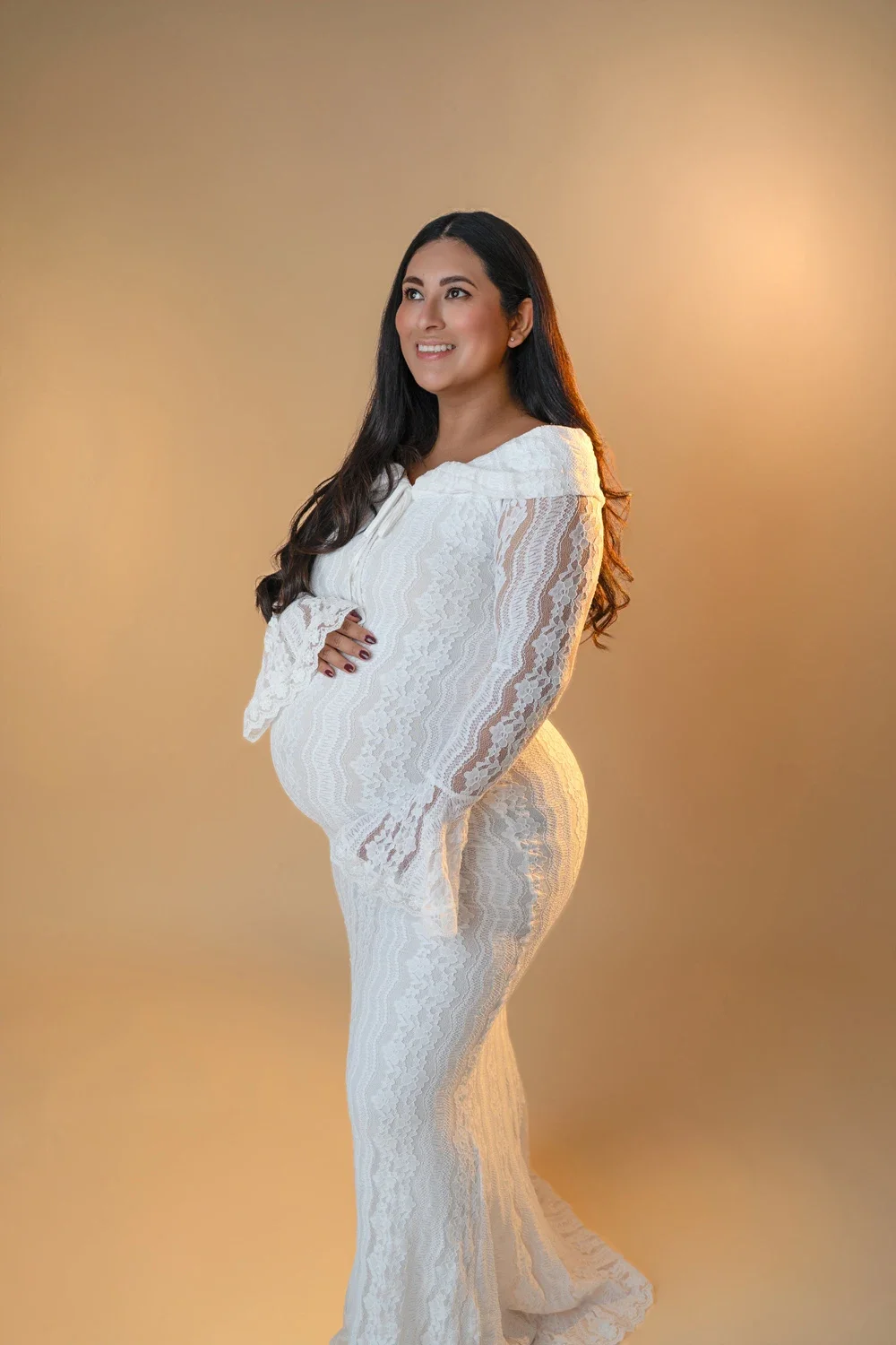 babybauch-shooting-langes-kleid.webp