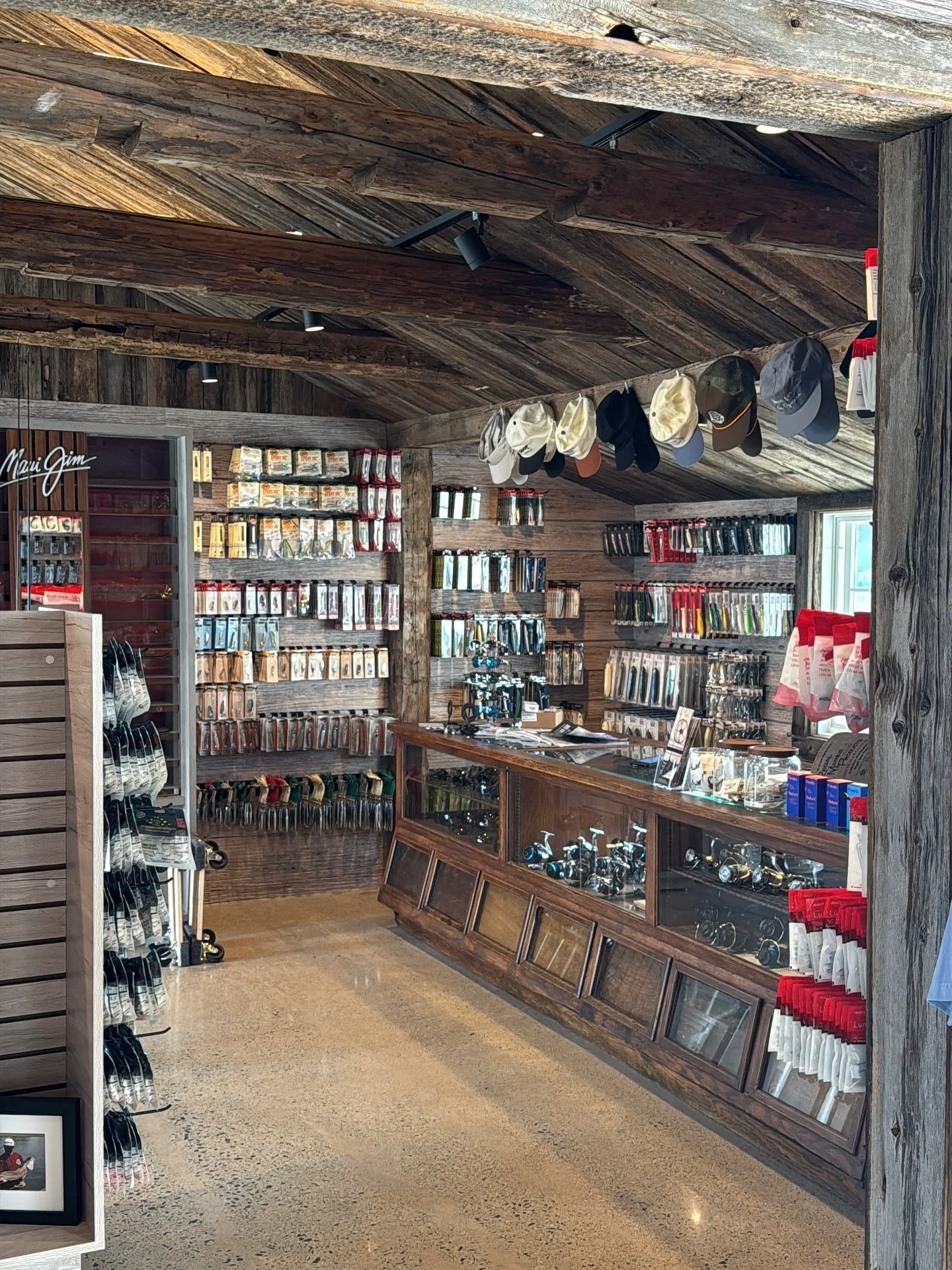 The Bait Shop is more than a marina and full service engine and boat repair shop, it also has a convenient bait and tackle shop to provide you with all your fishing and boating needs - and home to @rs_supplyco. 
If you have any questions at all abou