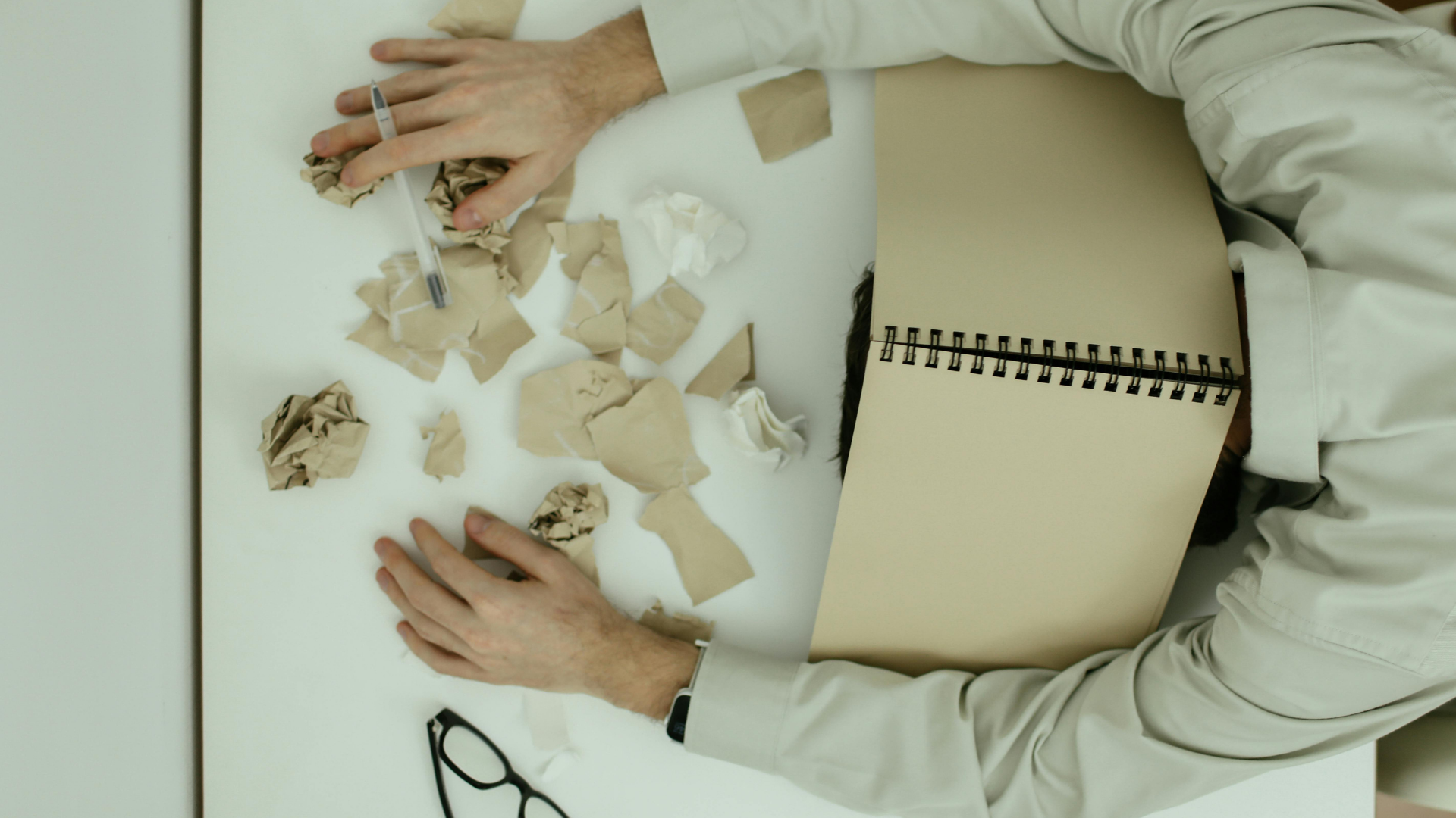 How to Reduce Mental Clutter Before Your Week Begins